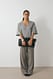 Grey Scuba-T-Shirt mit markanter Schulter