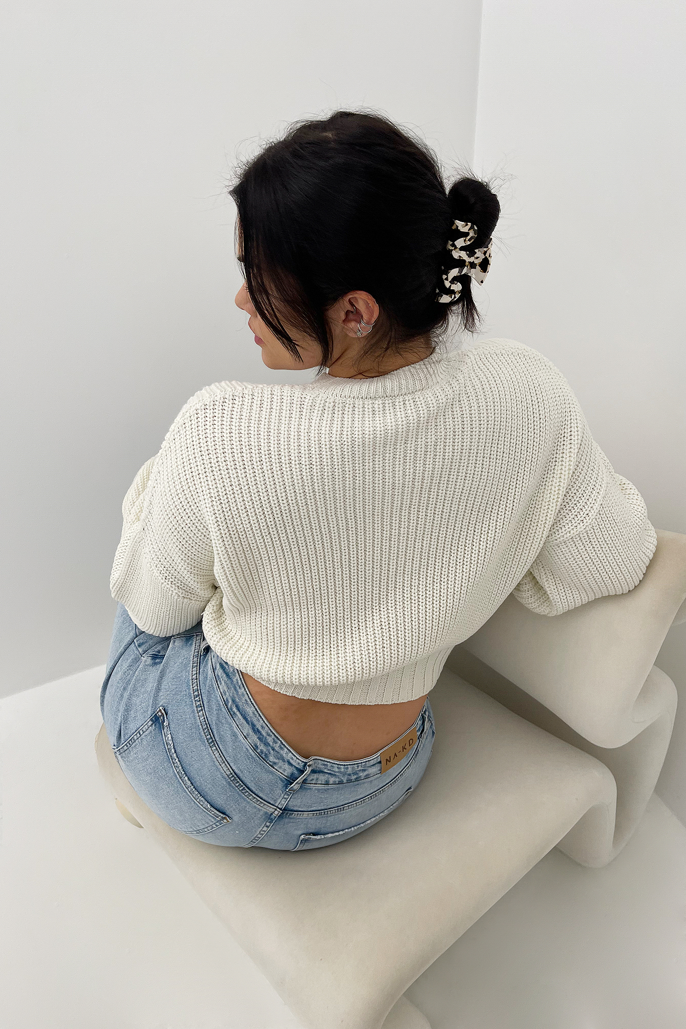 Offwhite Cropped Knit Sweater