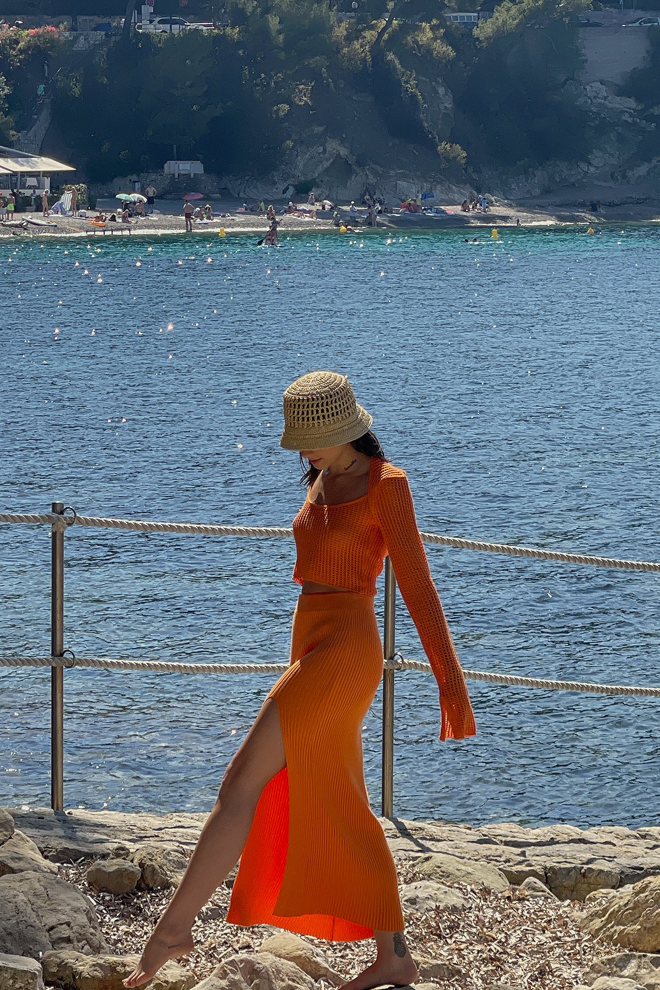 Orange Ribstrikket nederdel med høj slids