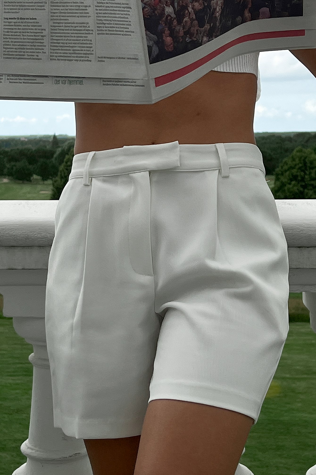 White Shorts med lös passform