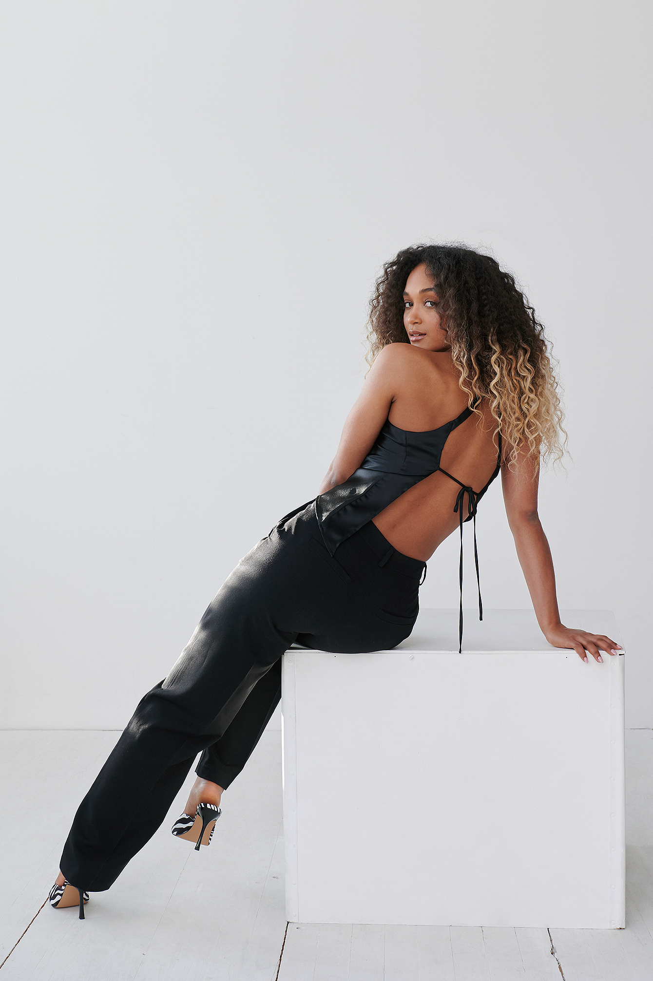 One Shoulder Strap Top
