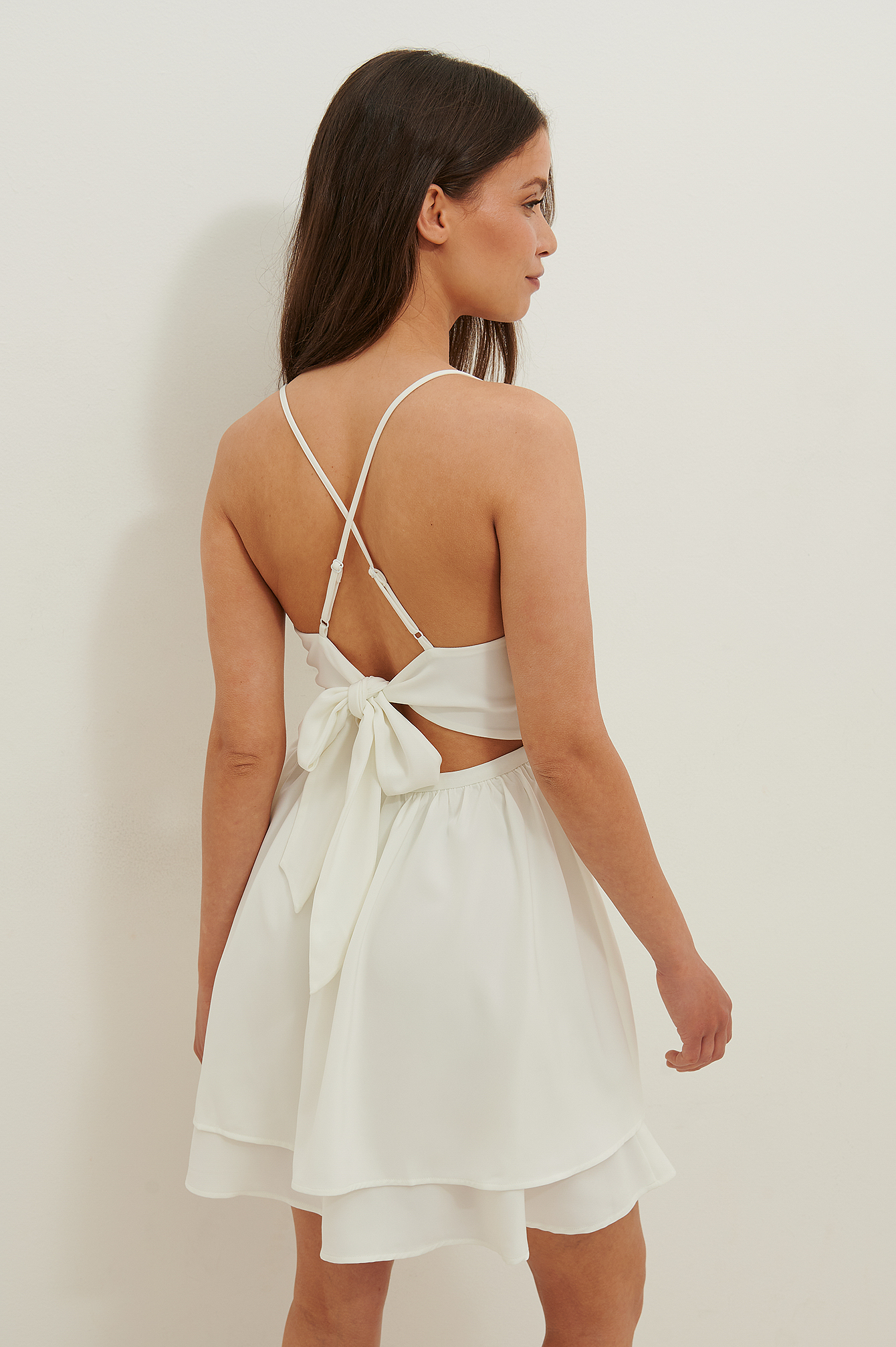 Tied Back Mini Dress White | na-kd.com