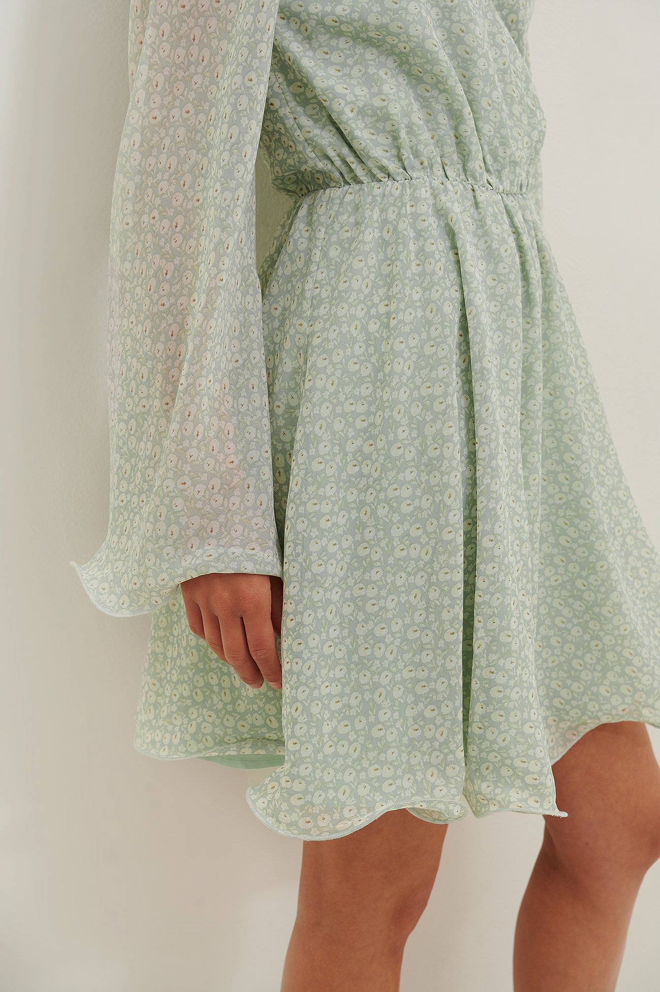 Green Flower Print Recycled Wide Sleeve Chiffon Mini Dress