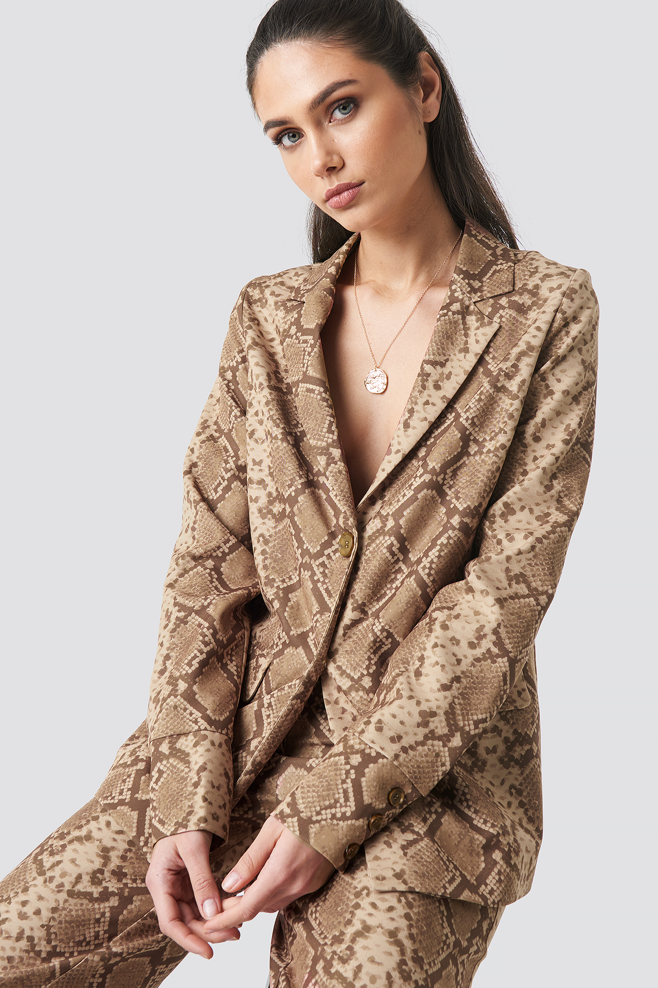 Buttoned Cuff Blazer Snake