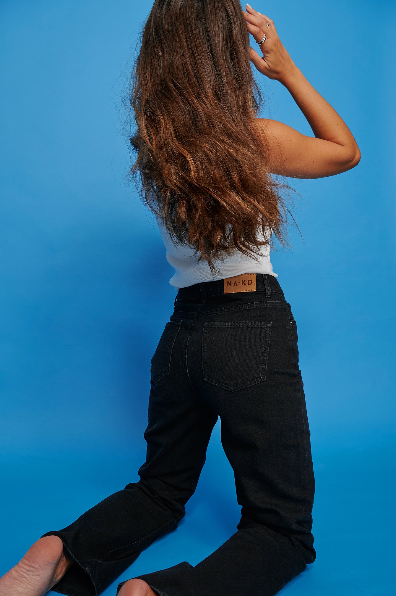 Black Økologiske højtaljede jeans med vidde og asymmetrisk lukning