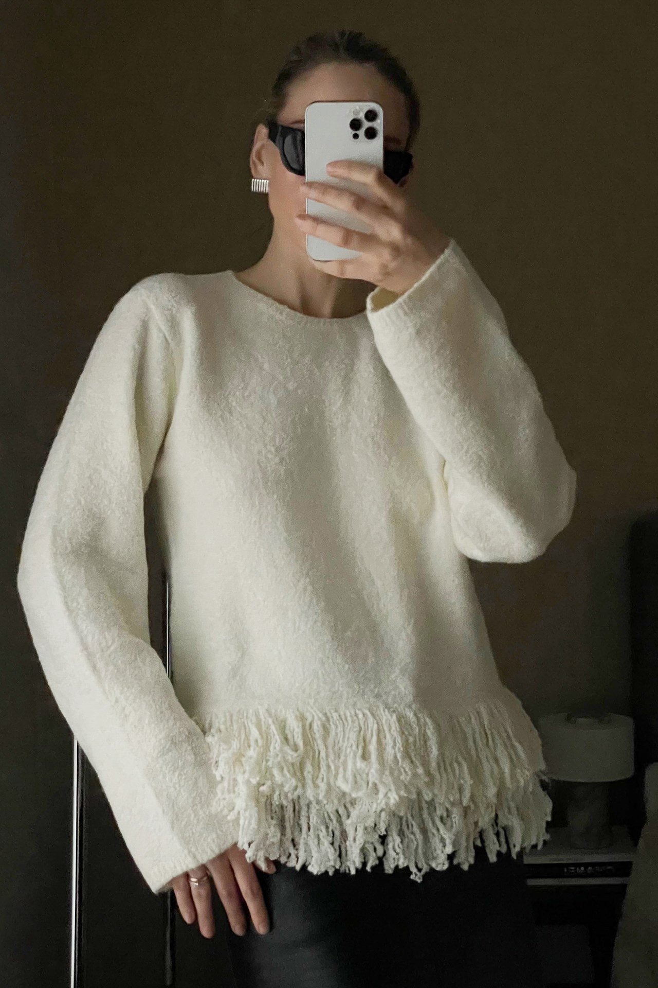 Knitted Fringe Sweater Offwhite | NA-KD