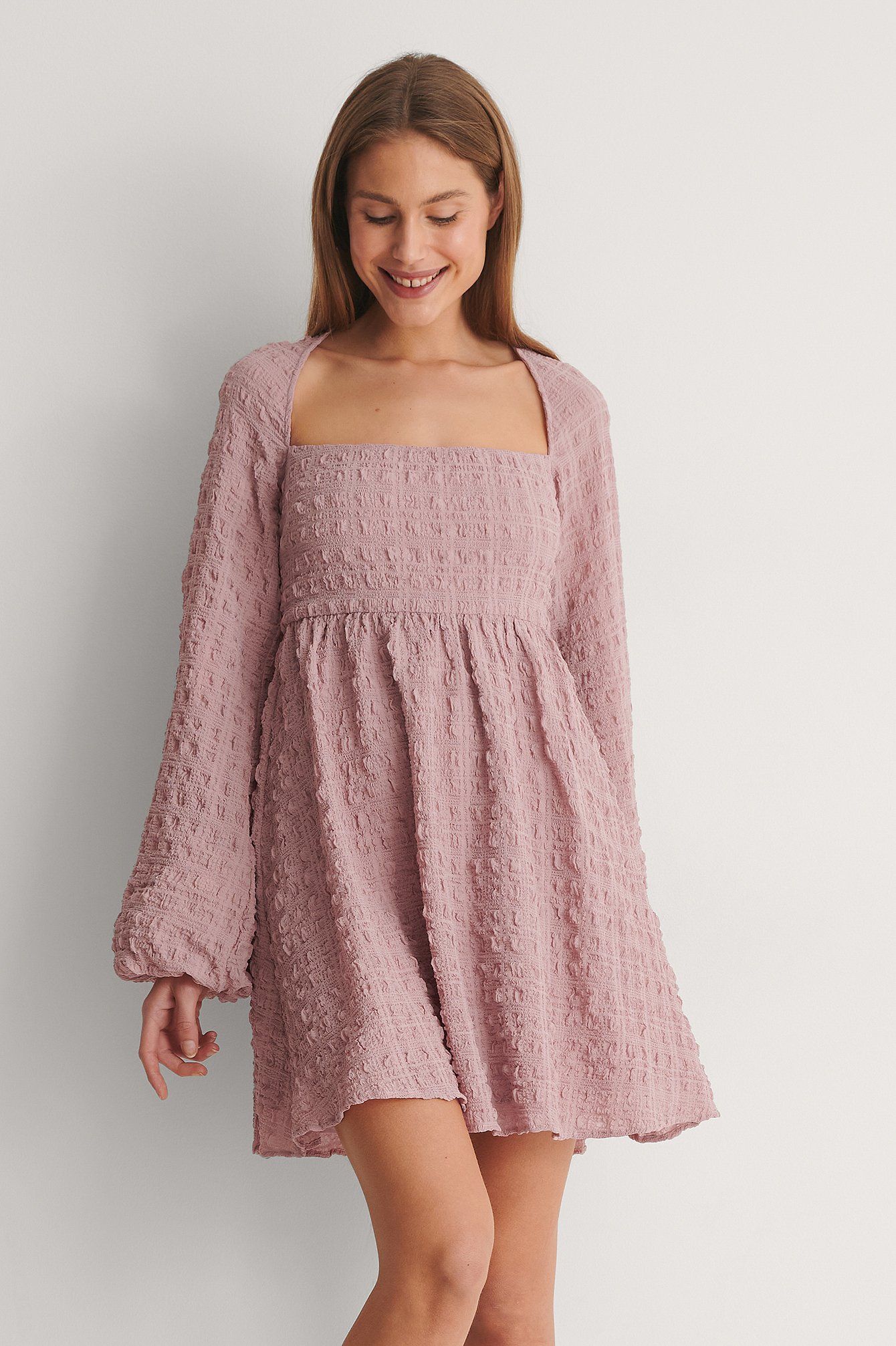 Kleid Mit Langen Ärmeln Rosa | na-kd.com