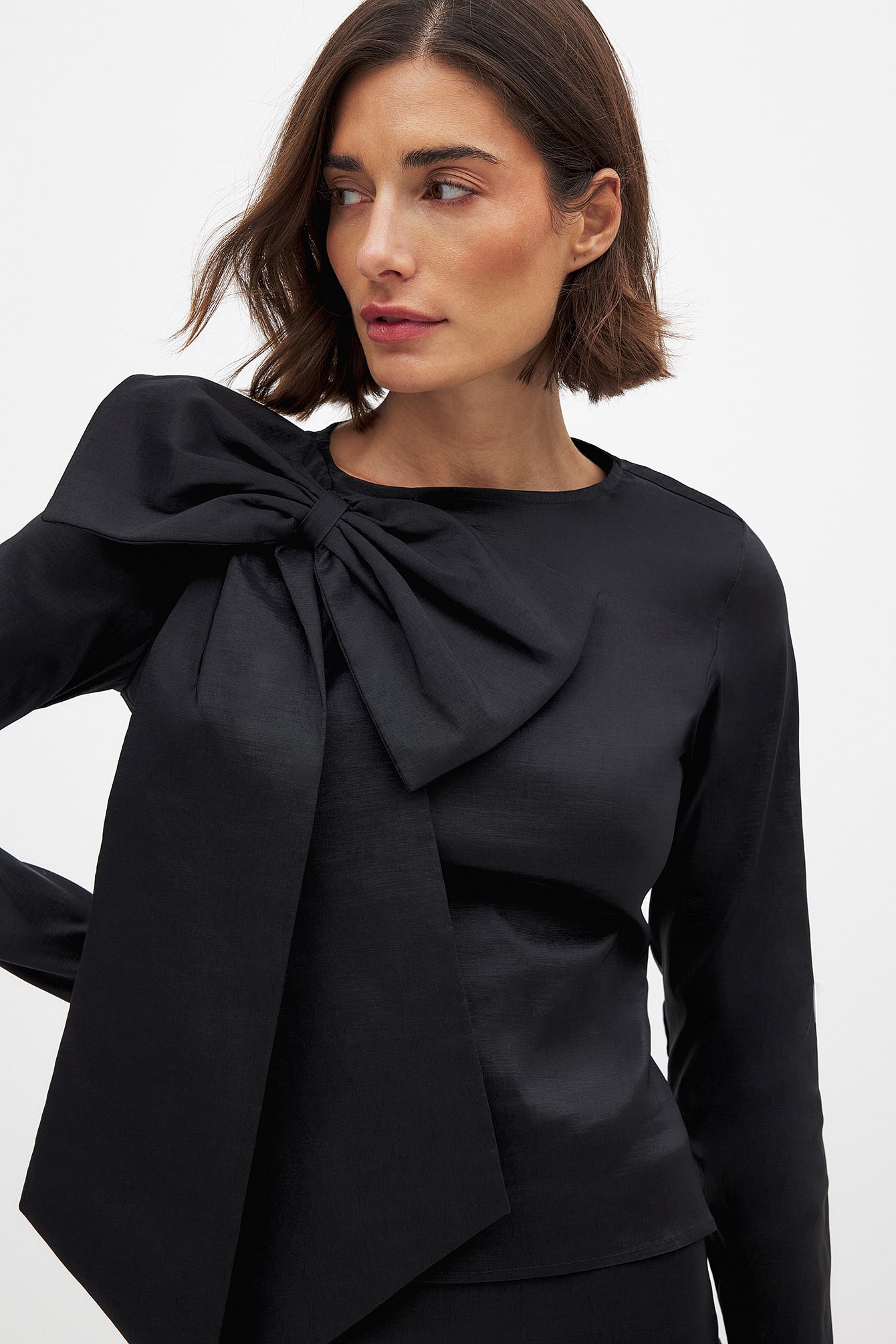 Tsutsumi Hoang x NA-KD Bow Detail Top - New Years Eve Party Sets - Black - EU 32 - NA-KD / NAKD