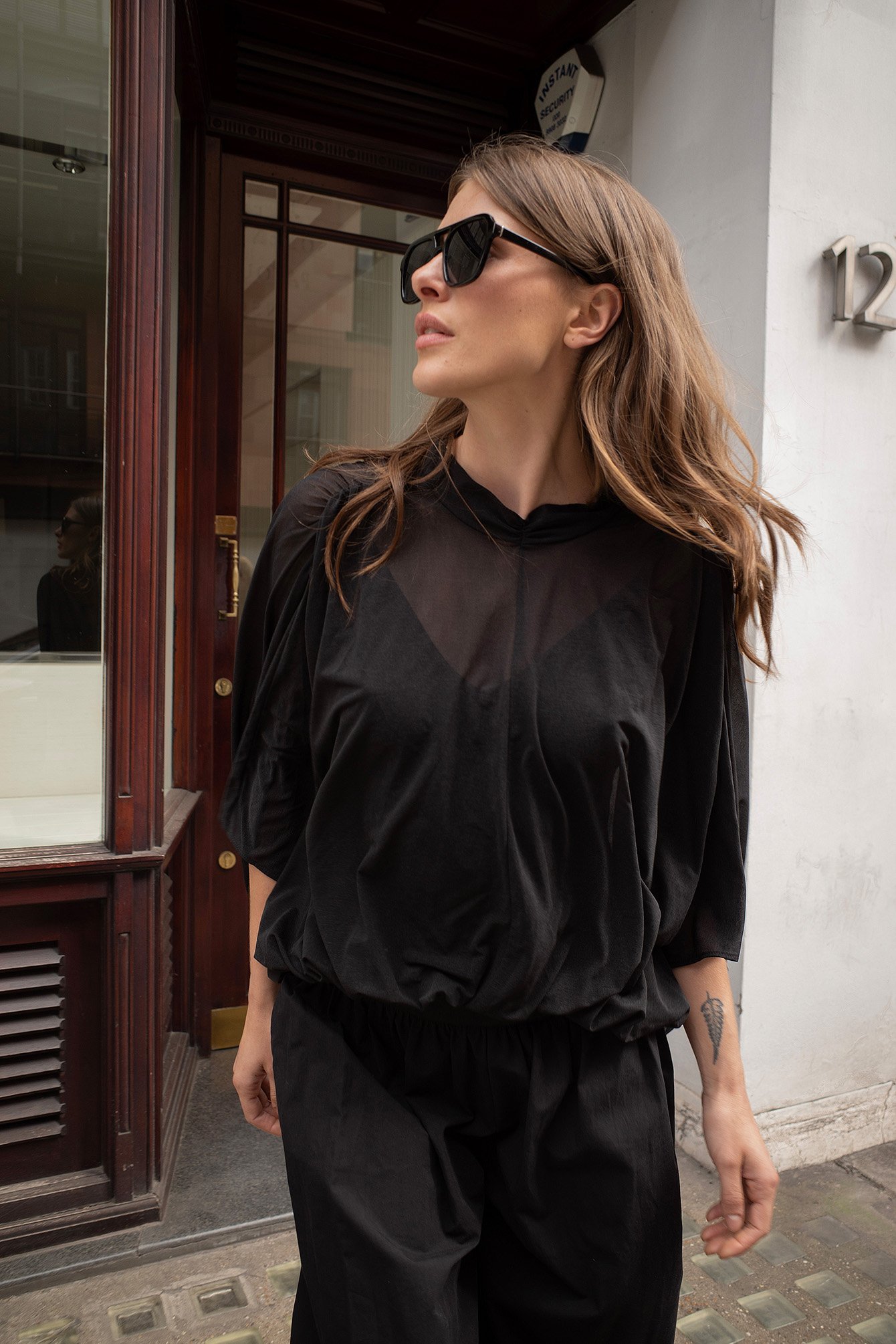 NA-KD Bubble Hem Sheer Top - Tops - Black - M (EU 38-40) - NA-KD / NAKD