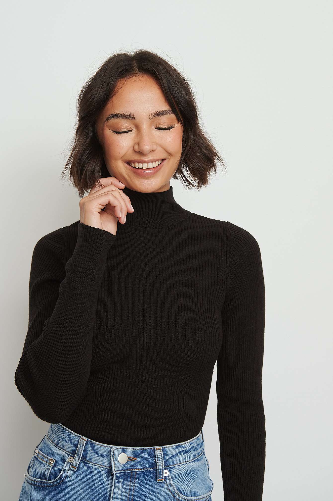 Black Rib Knitted Turtle Neck Sweater