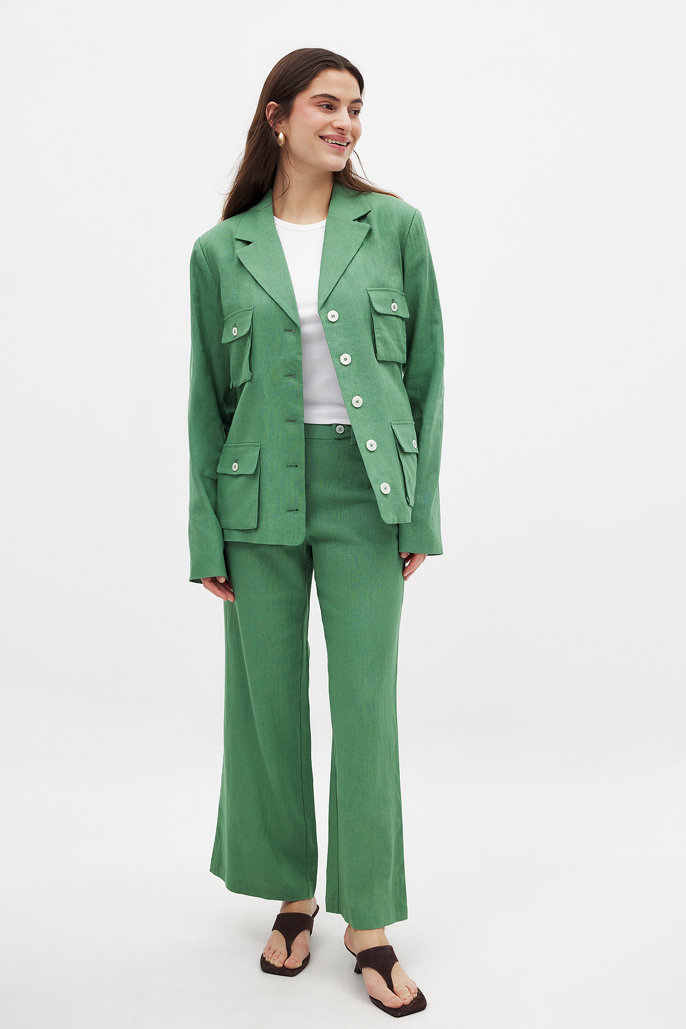 Larissa Mills x NA-KD Pantalon en lin mélangé à boutons - Pantalons en lin - Vert - EU 36 - NA-KD / NAKD