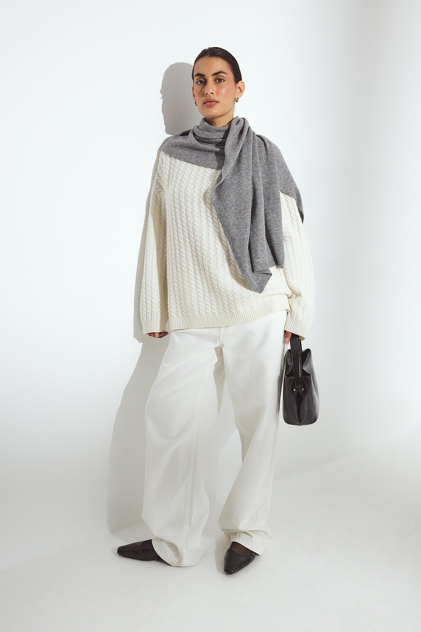 Premium Selection Cable Knit Oversized Wool Sweater - Cable Knit Sweaters - Offwhite - XS (EU 32) - NA-KD / NAKD