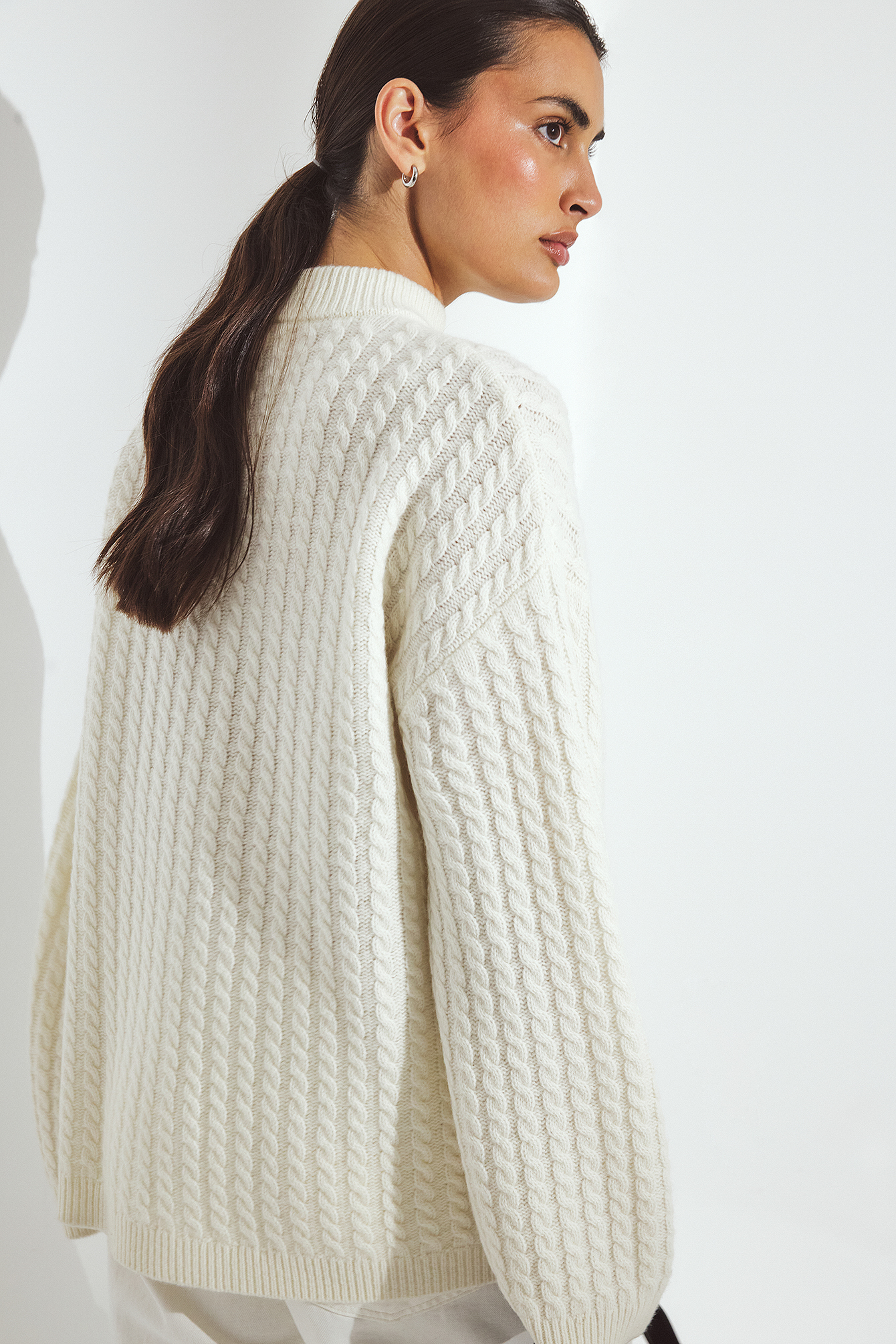Premium Selection Cable Knit Oversized Wool Sweater - Cable Knit Sweaters - Offwhite - L - NA-KD / NAKD