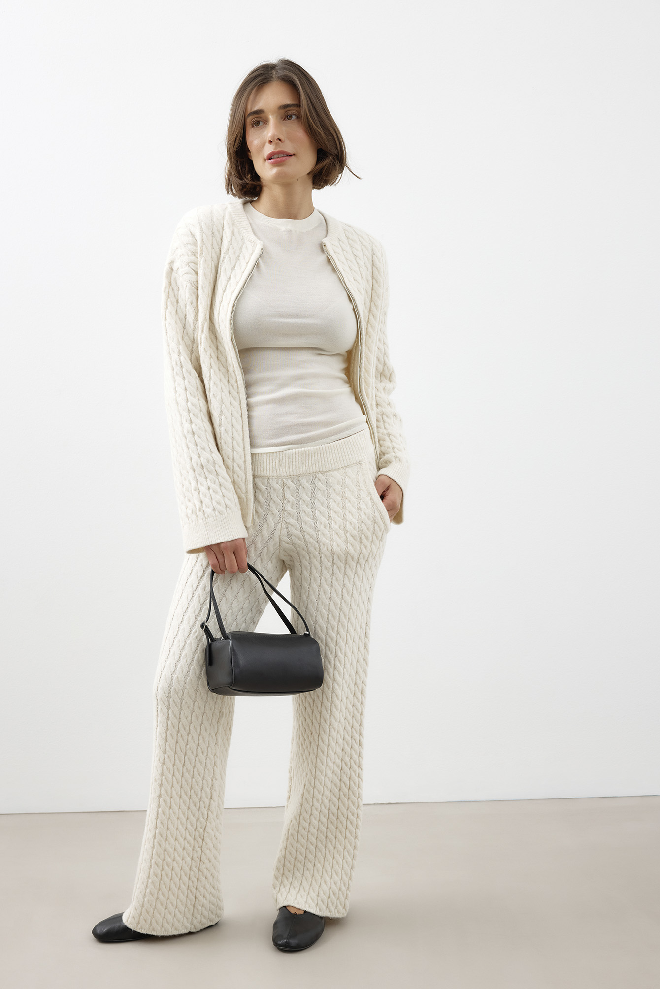 Cable Knit Trousers - Knitted Pants - Beige - XL - NA-KD / NAKD
