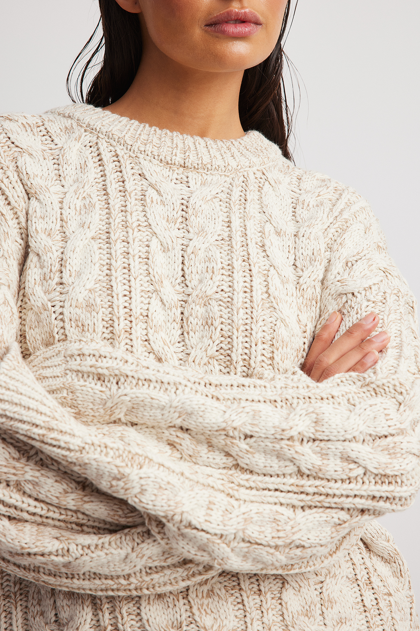 Cable Knitted Oversized Sweater Beige NA-KD