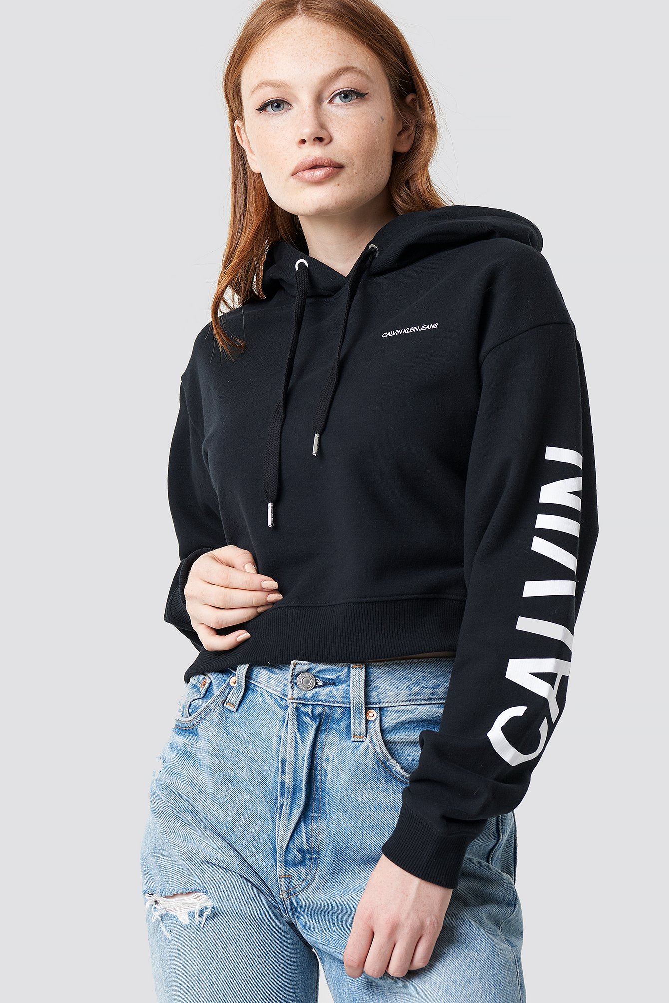 Calvin Klein  Cropped Institutional Hoodie - Black