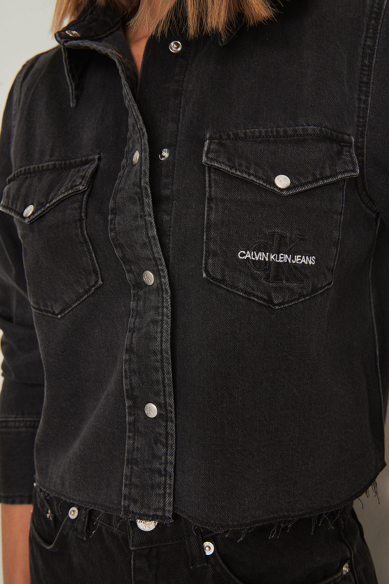 Cropped Modern Essential Shirt Black 