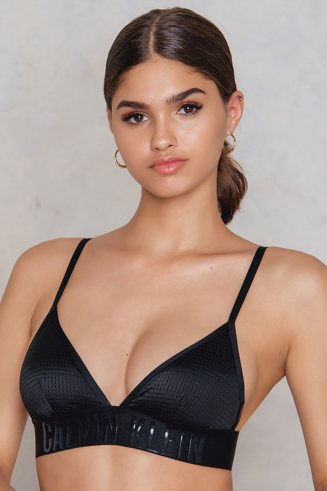 Fixed TriangleRP Top Black NAKD