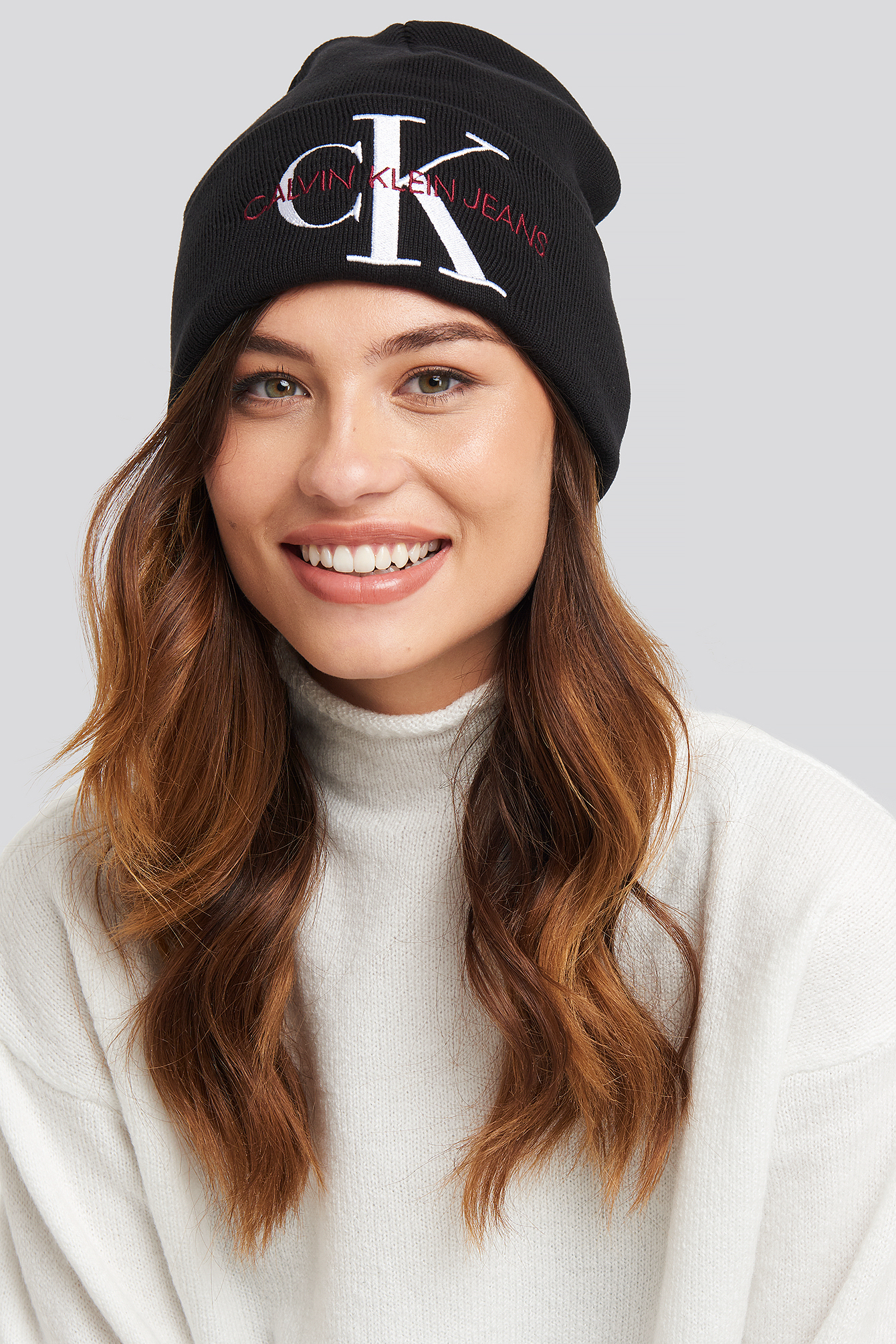 J Basic Women Knitted Beanie Hat Black Beauty