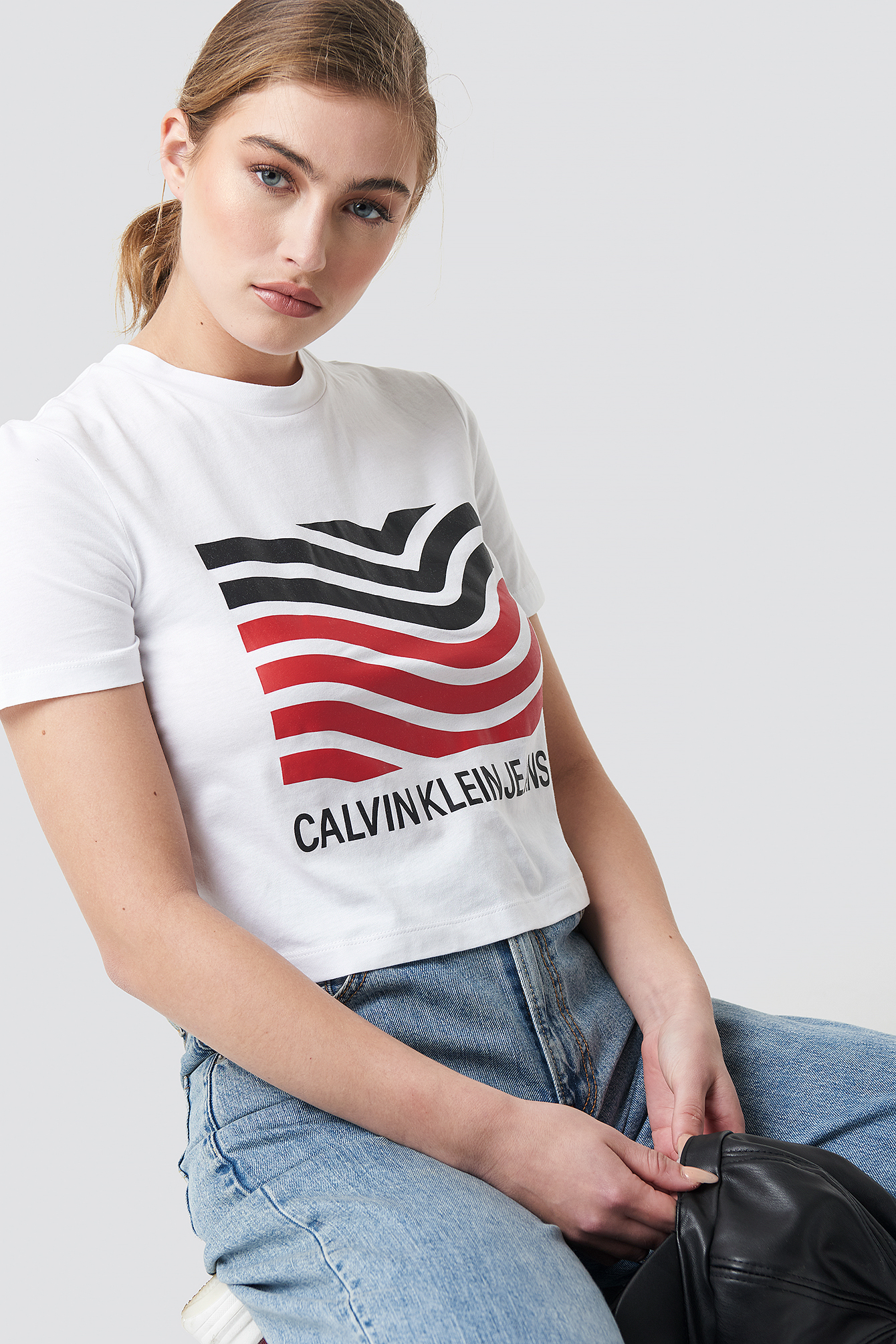 Modernist Wave Straight Crop Tee Bright White