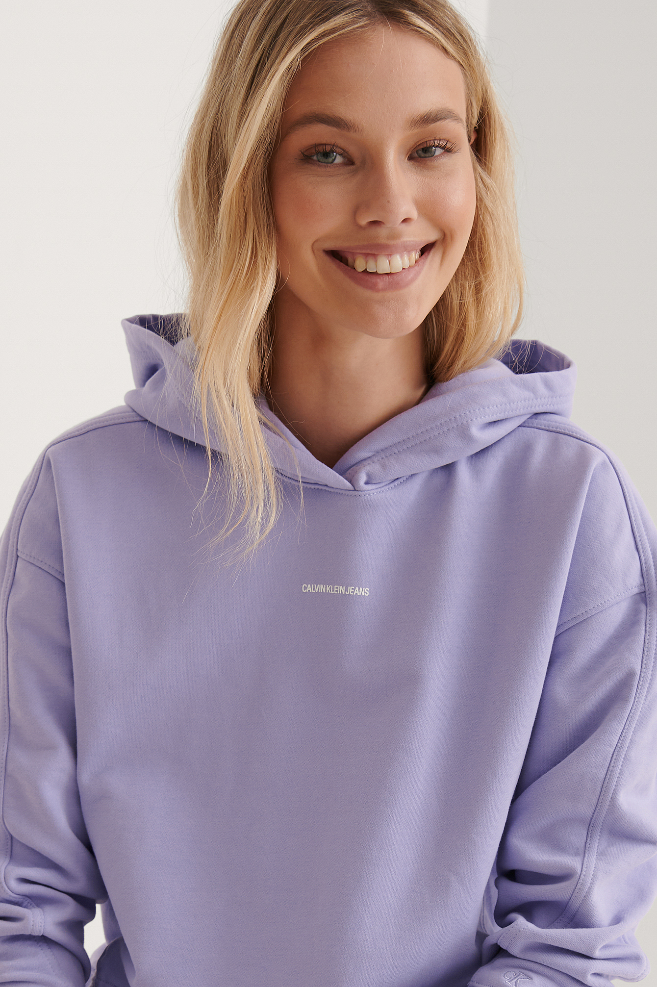 microbranding hoodie