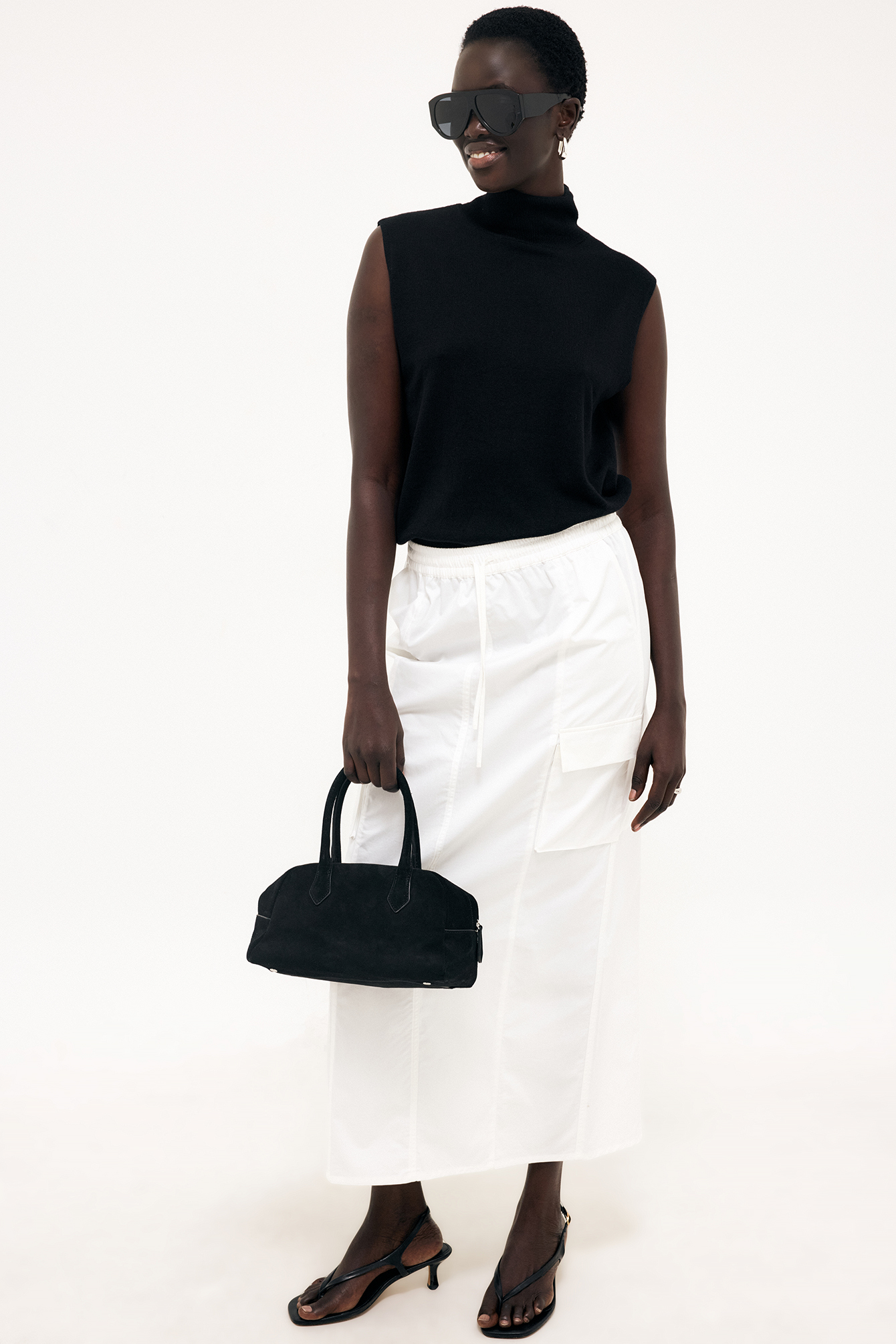 Cargo cotton midi skirt white — kjol med fickor från NA-KD