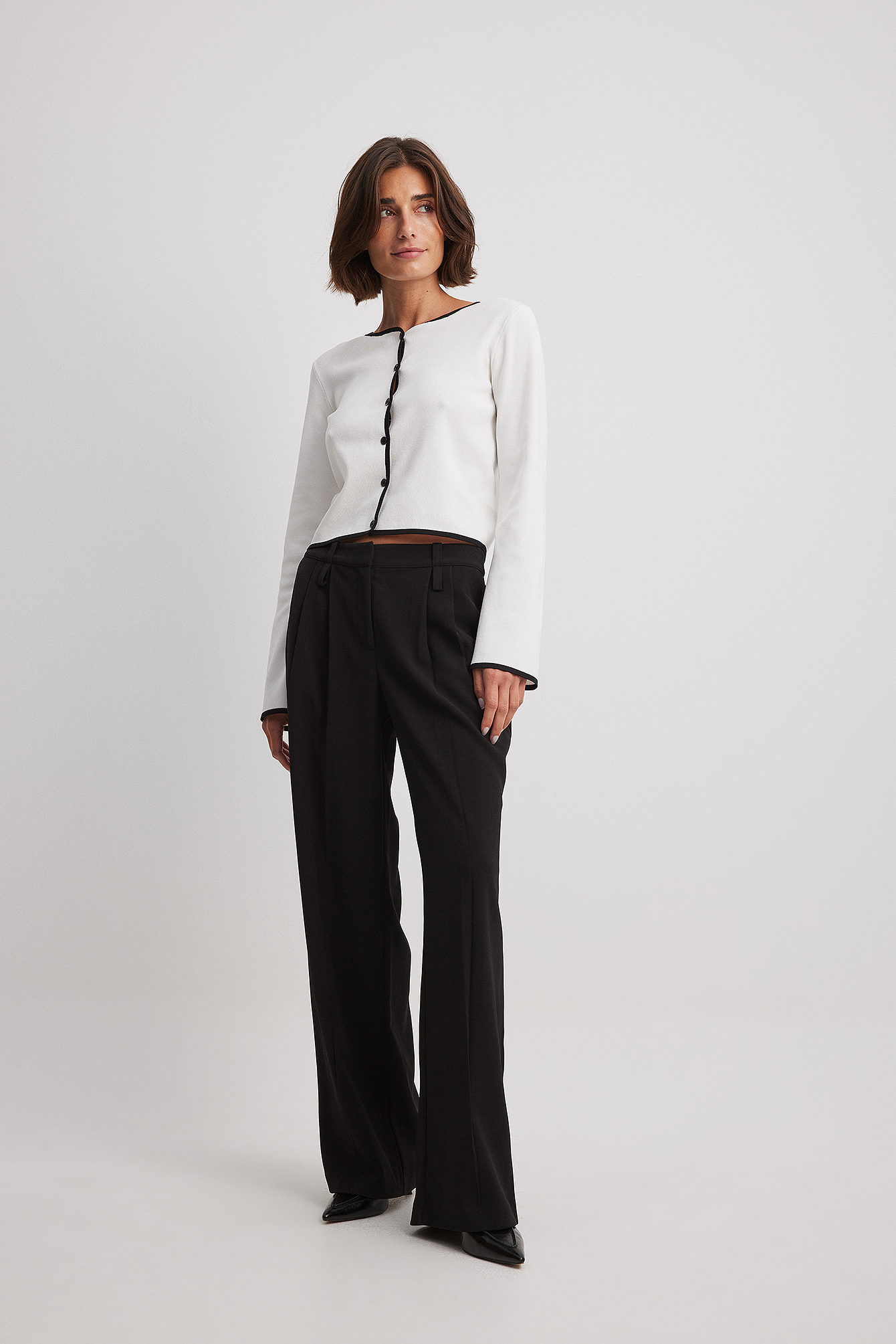 CST-F2597 BLACK&WHITE CONTRAST CARDIGAN