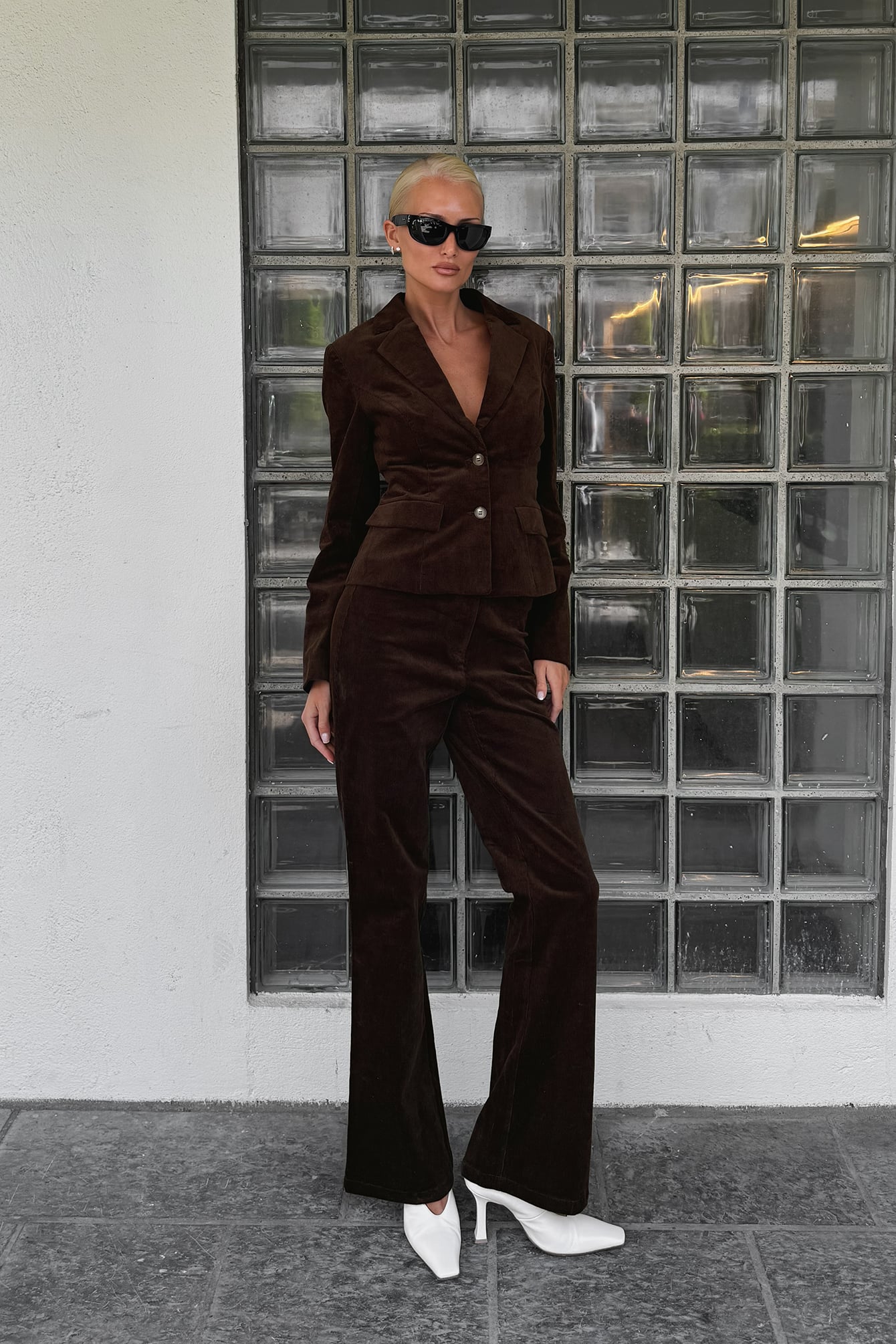 Lovisa Worge x NA-KD Corduroy Mid Waist Pants - Straight Leg Pants - Brown - EU 40 - NA-KD / NAKD