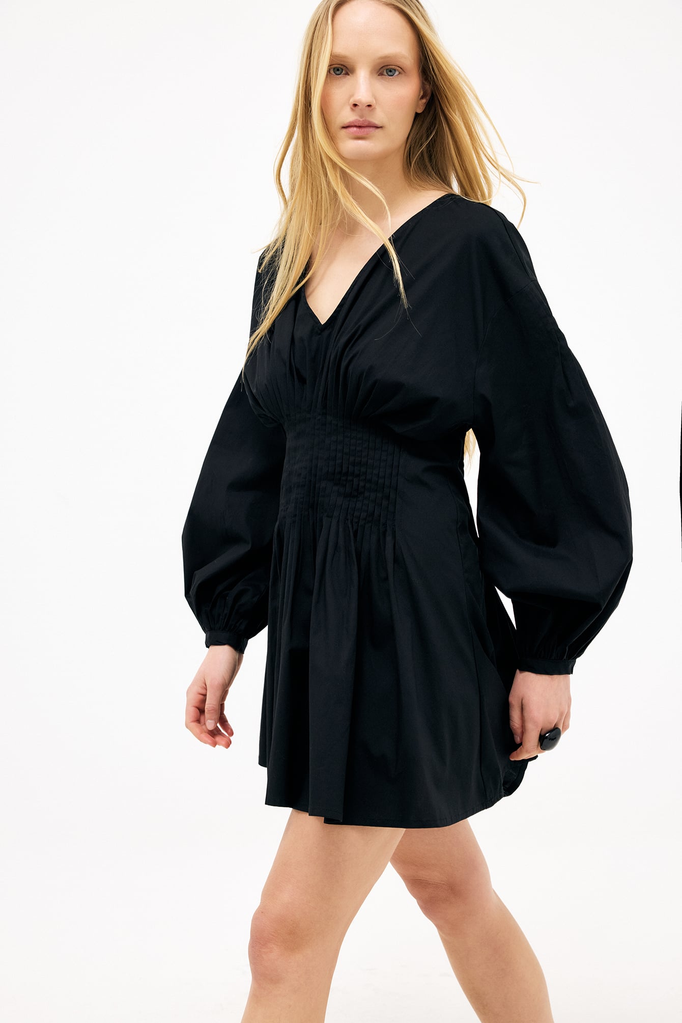 Cotton Long Sleeve Pintuck Mini Dress - Dresses - Black - EU 32 - NA-KD / NAKD