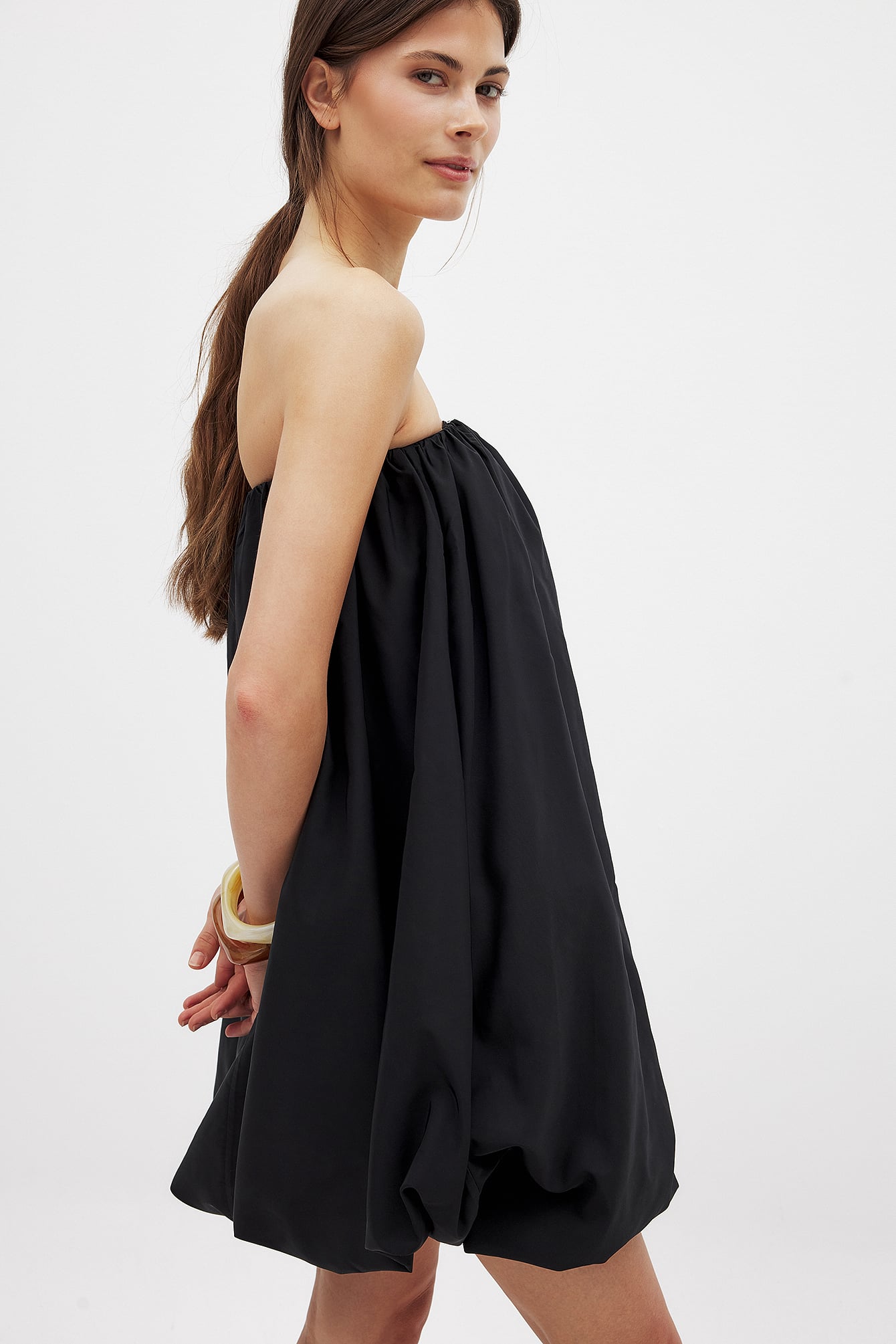 Fairy Cut Mini Dress Black | NA-KD