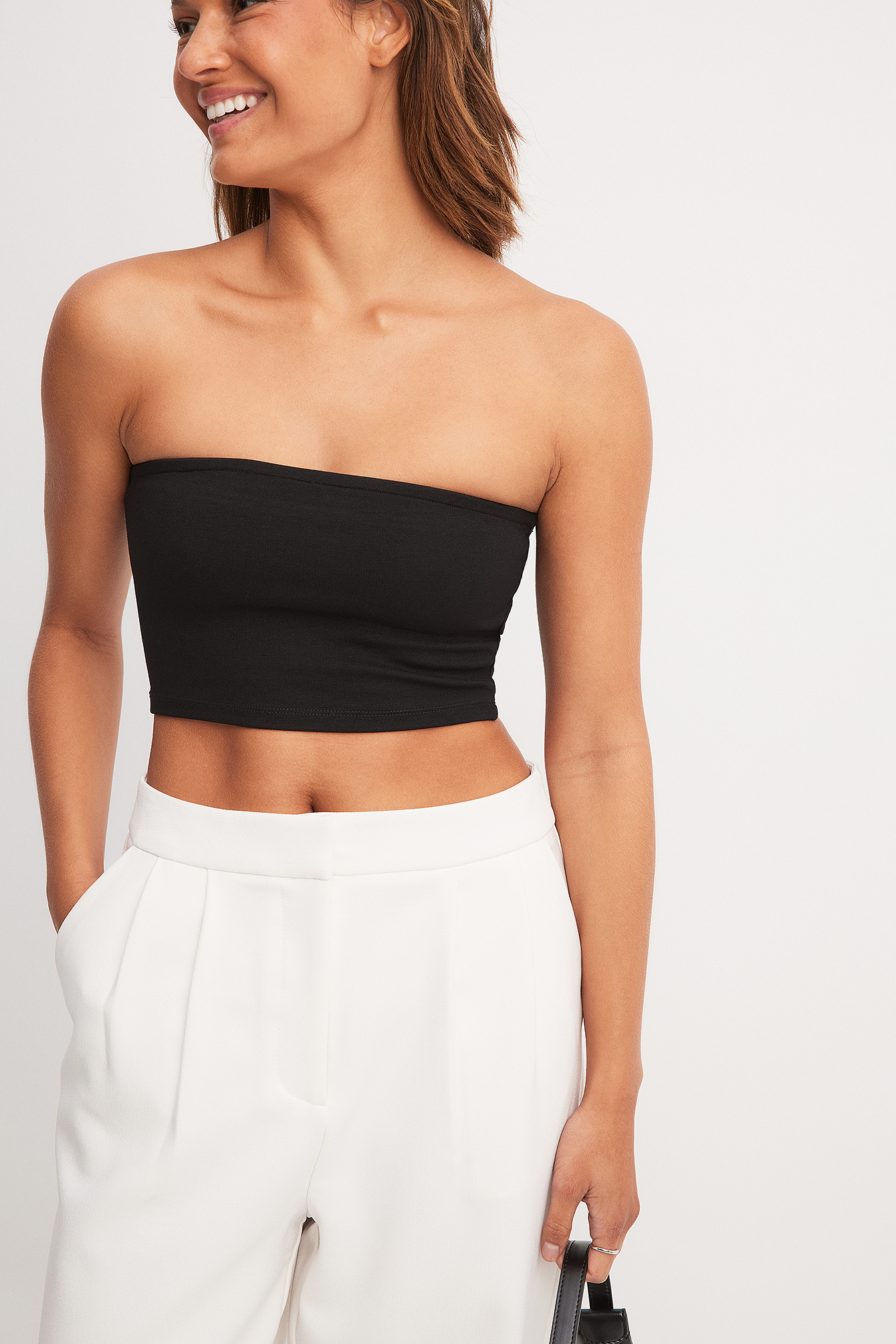 Cropped Tube Top Black NA-KD