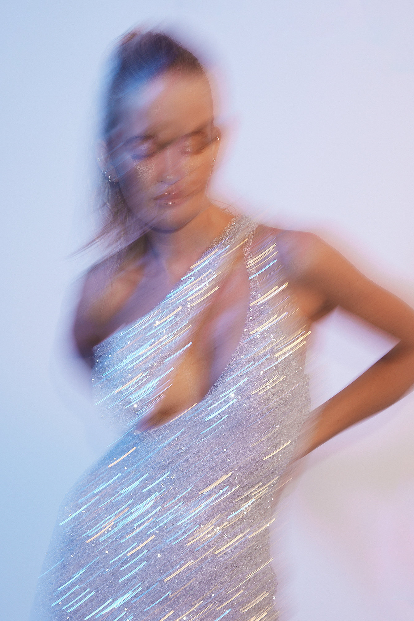 Josefine HJ x NA-KD Deep Front Sequin Dress - Silver