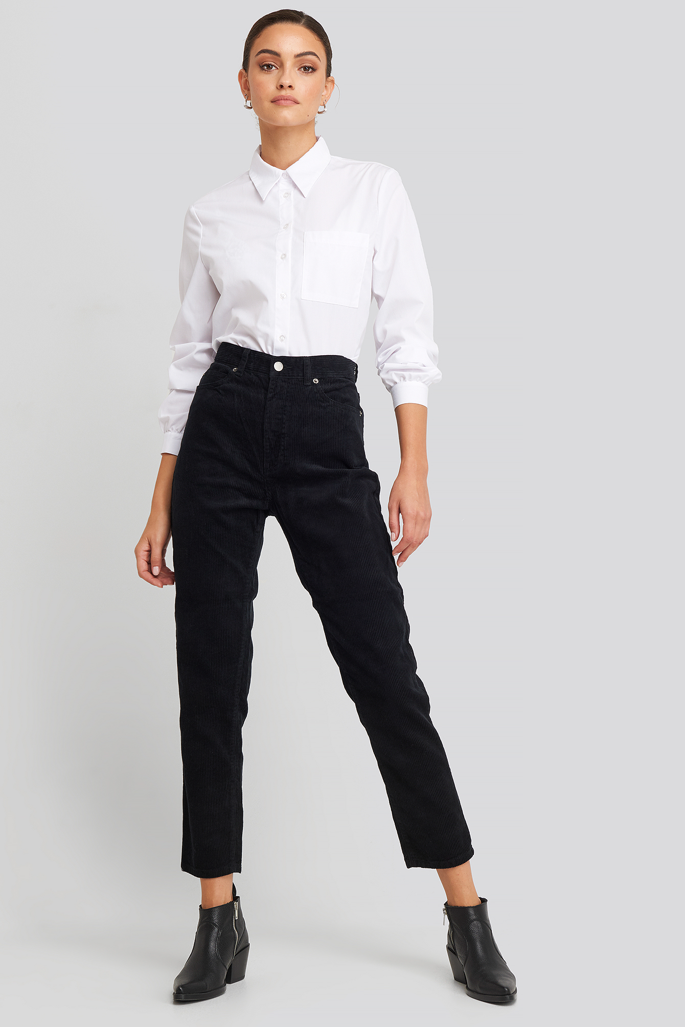 Nora Jeans Black Cord