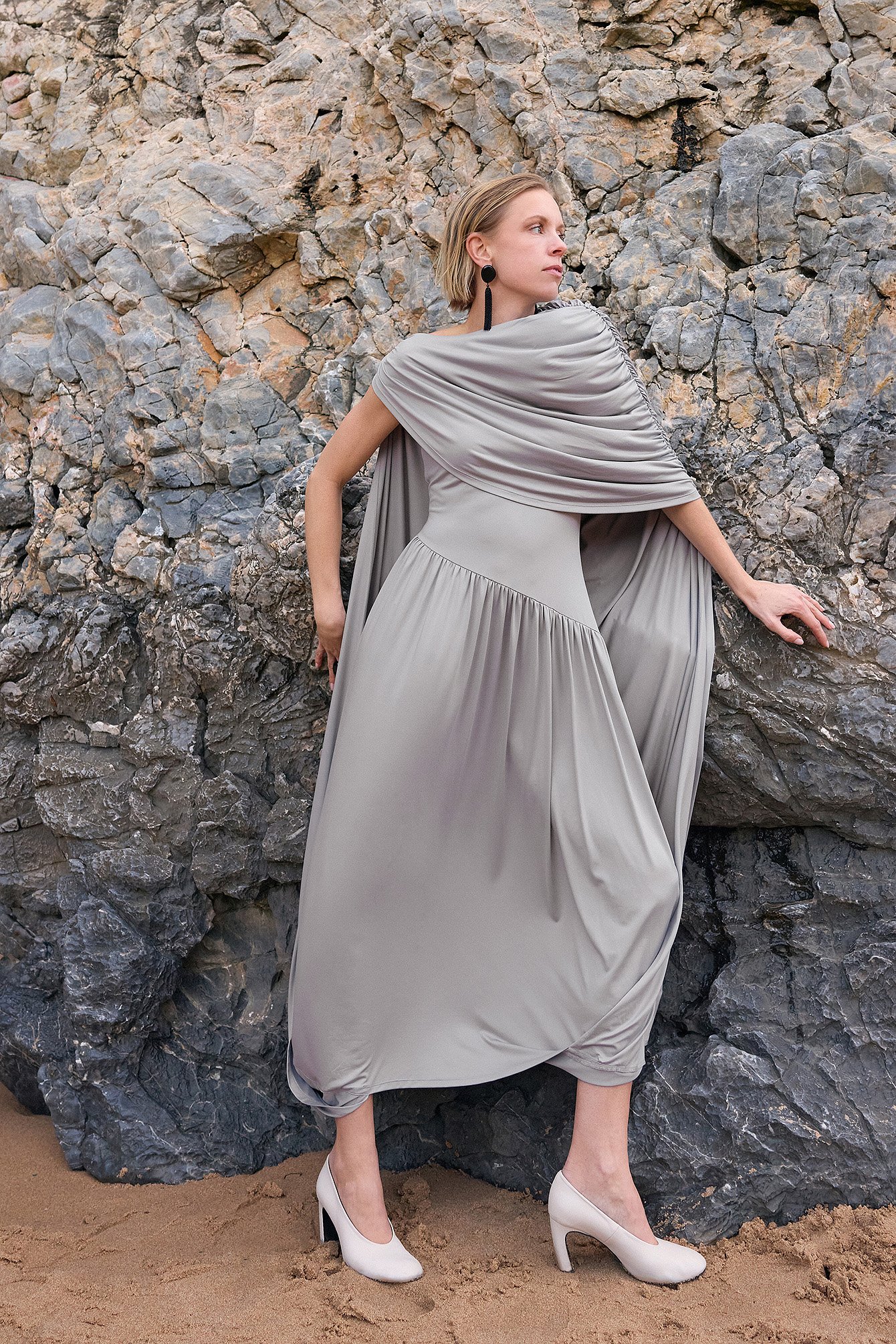 Hanna Stefansson x NA-KD Draped Balloon Hem Maxi Dress - Draped Dresses - Grey - L (EU 42-44) - NA-KD / NAKD