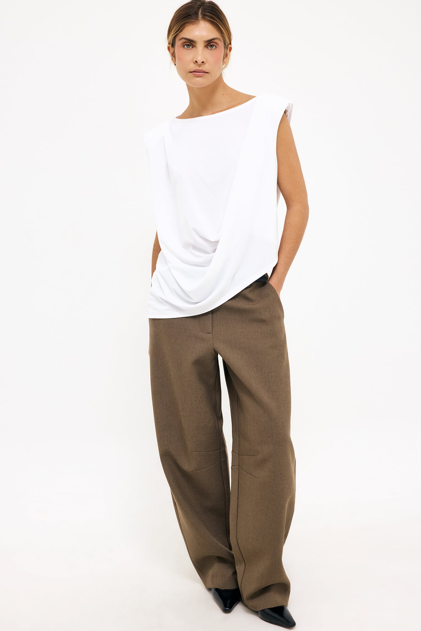 dydoshop Note draped top 長袖 Draped Sharp Shoulder Top White | NA-KD