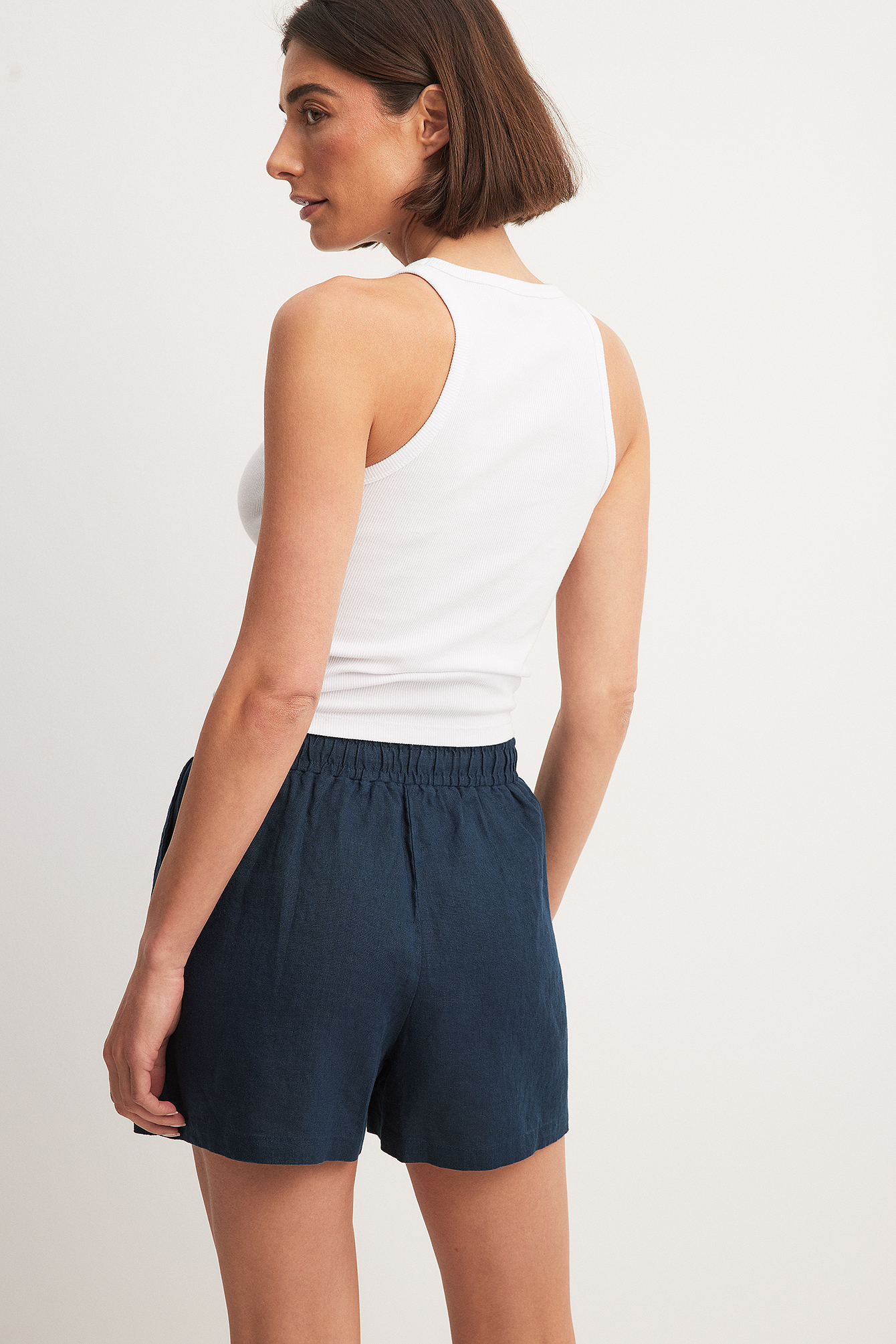 Elan - Elastic Shorts