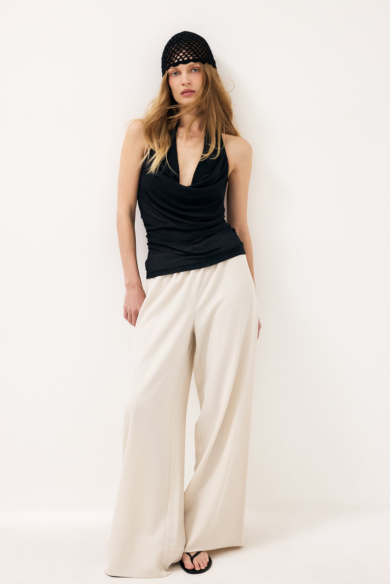 Elastic Waist Mid Rise Fluid Pants - Wide Leg Pants - Offwhite - L - NA-KD / NAKD