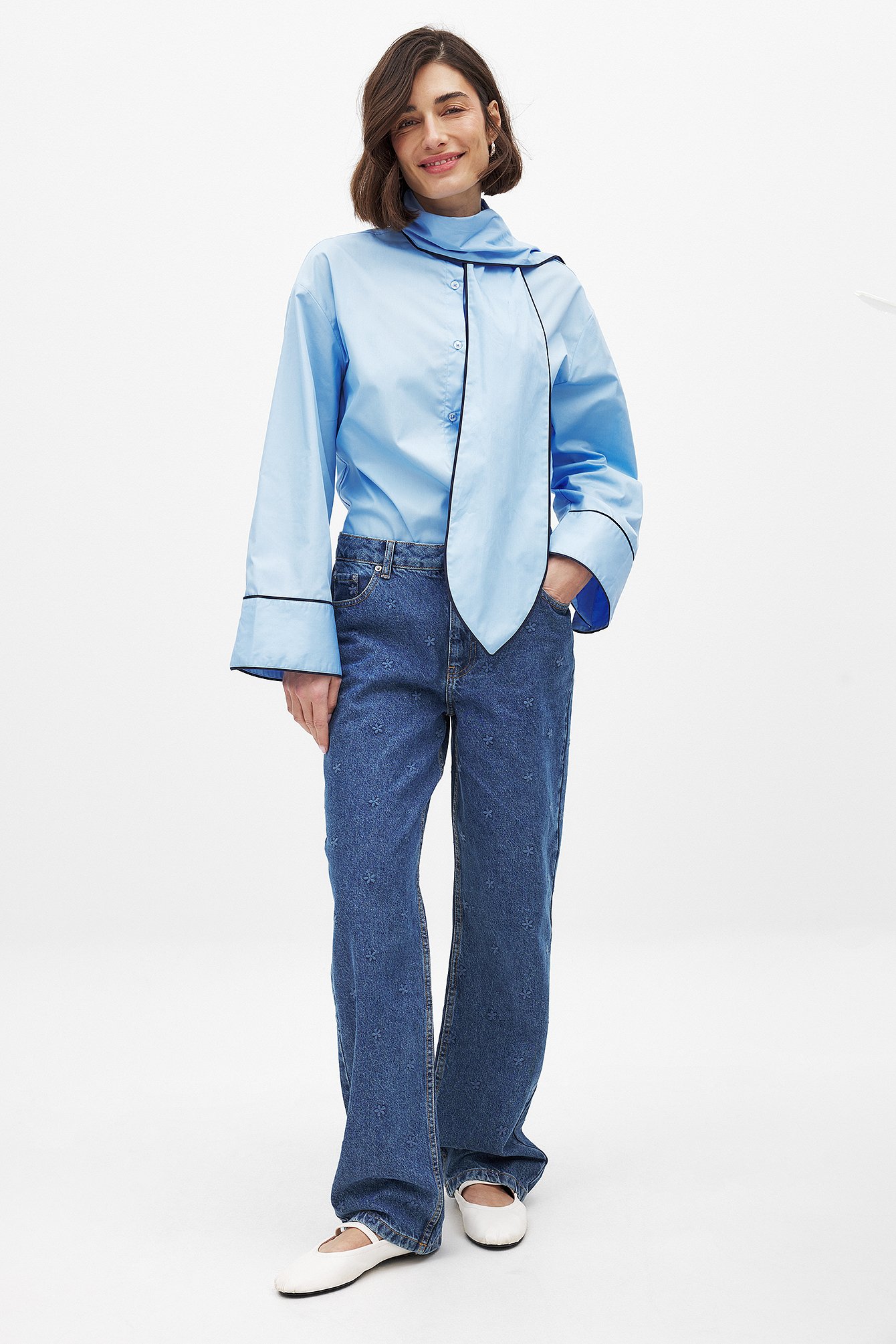 Handpicked x NA-KD Jeans met borduursel - Straight Leg Jeans - Blauw - EU 32 - NA-KD / NAKD