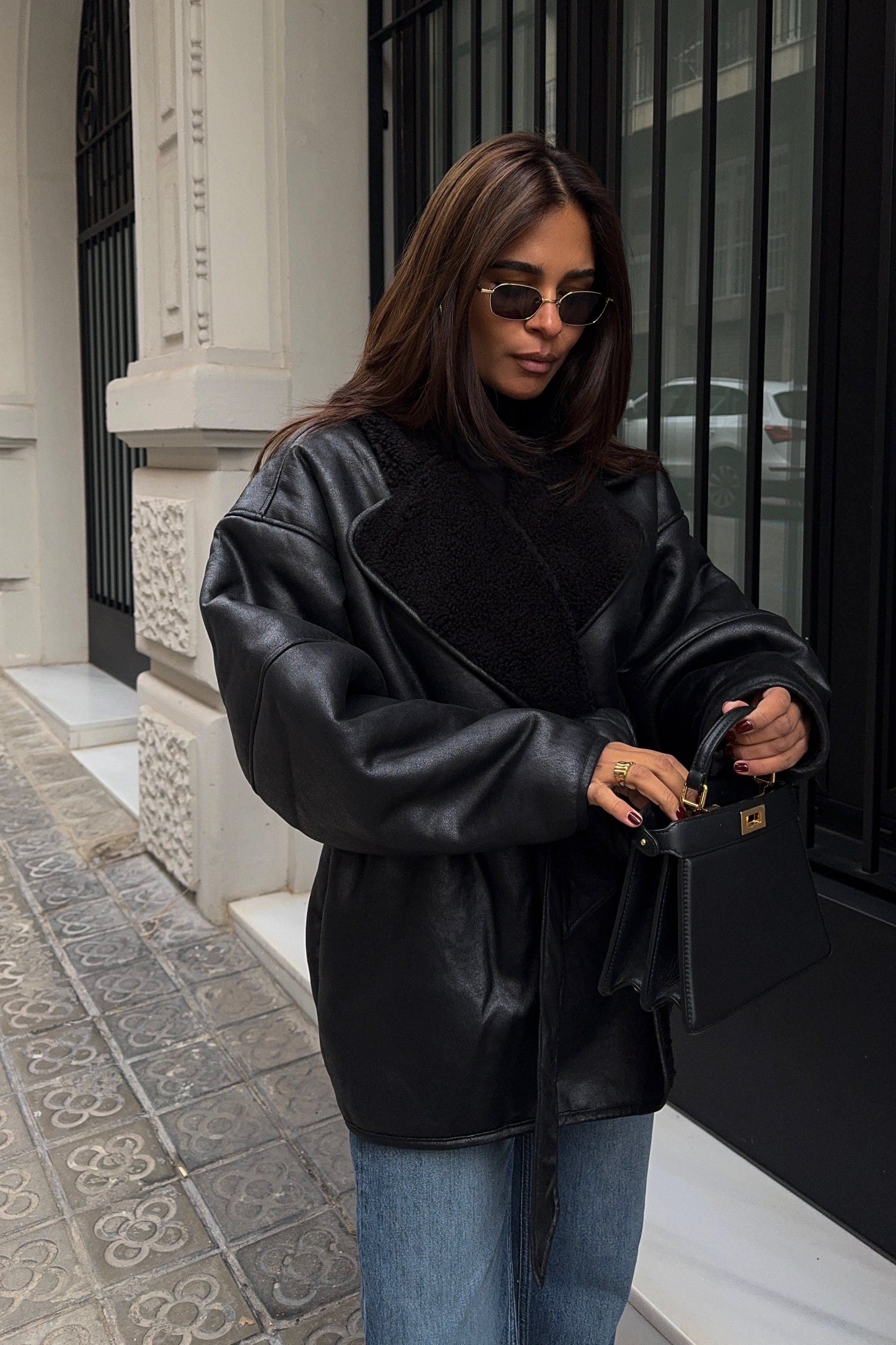 Oversized Belted Shearling Jacket Black | NA-KD