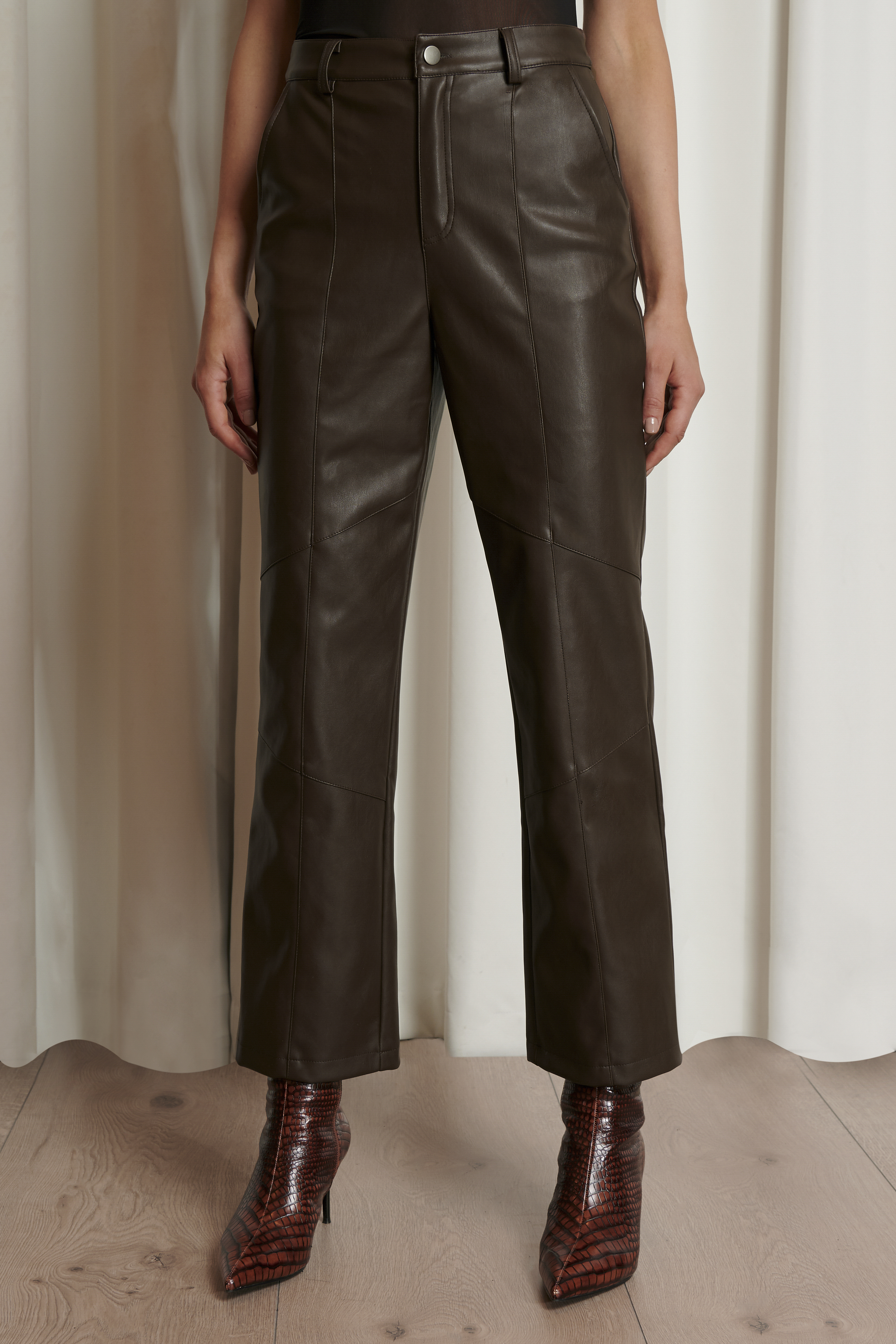 Seam Detail PU Pants Brown | na-kd.com