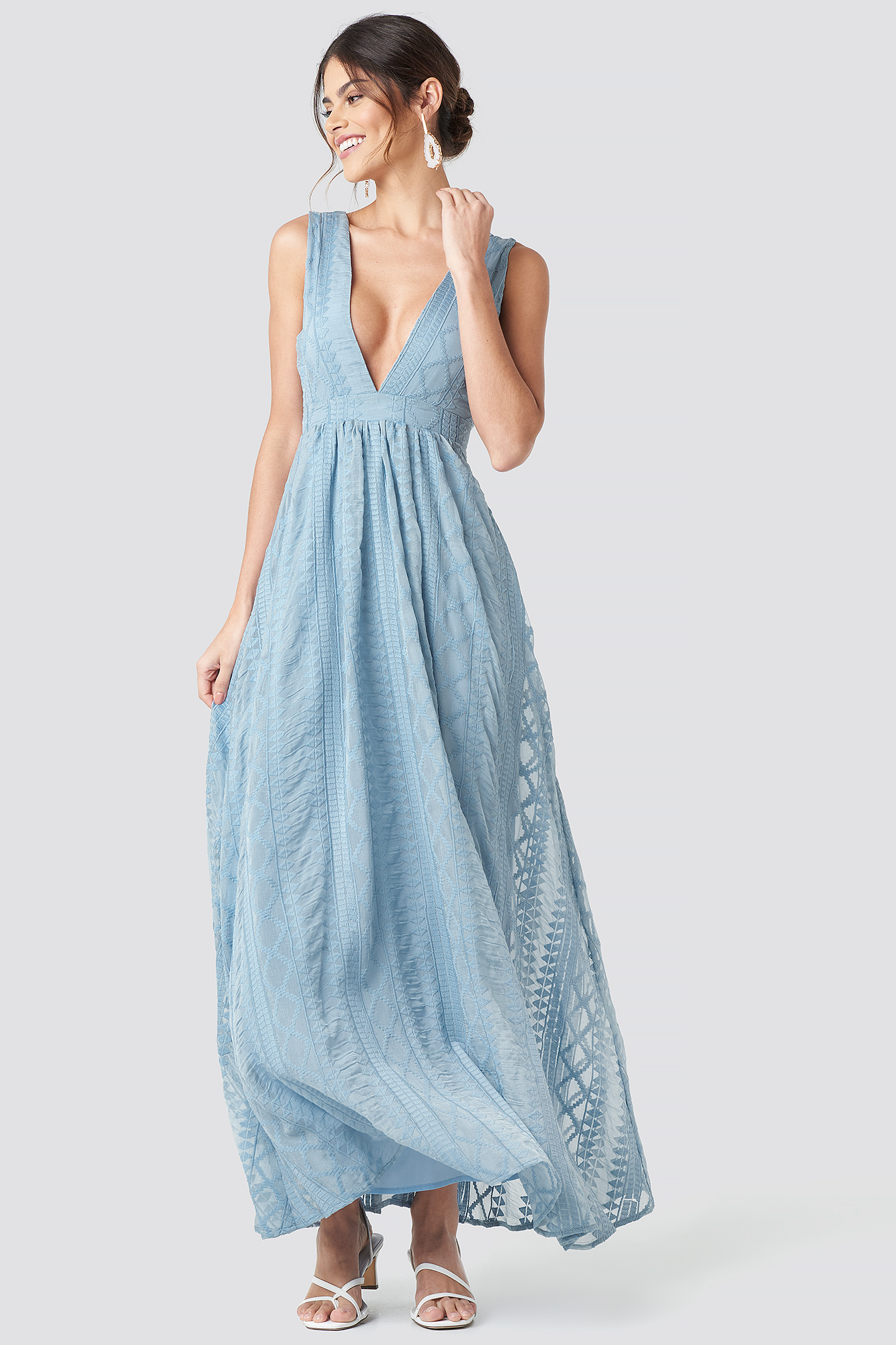 V-neck Embroidery Maxi Dress Light Blue