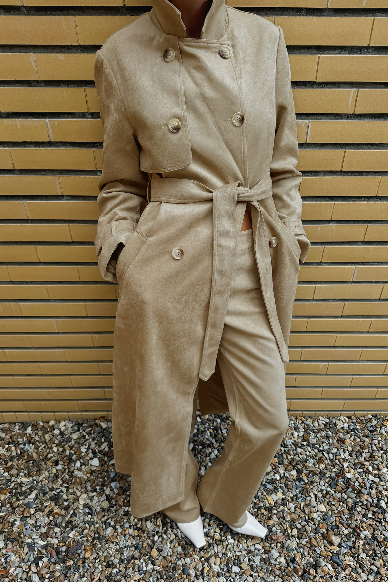 Lovisa Worge x NA-KD Extra Long Faux Suede Trousers - Faux-leather Pants - Beige - EU 38 - NA-KD / NAKD