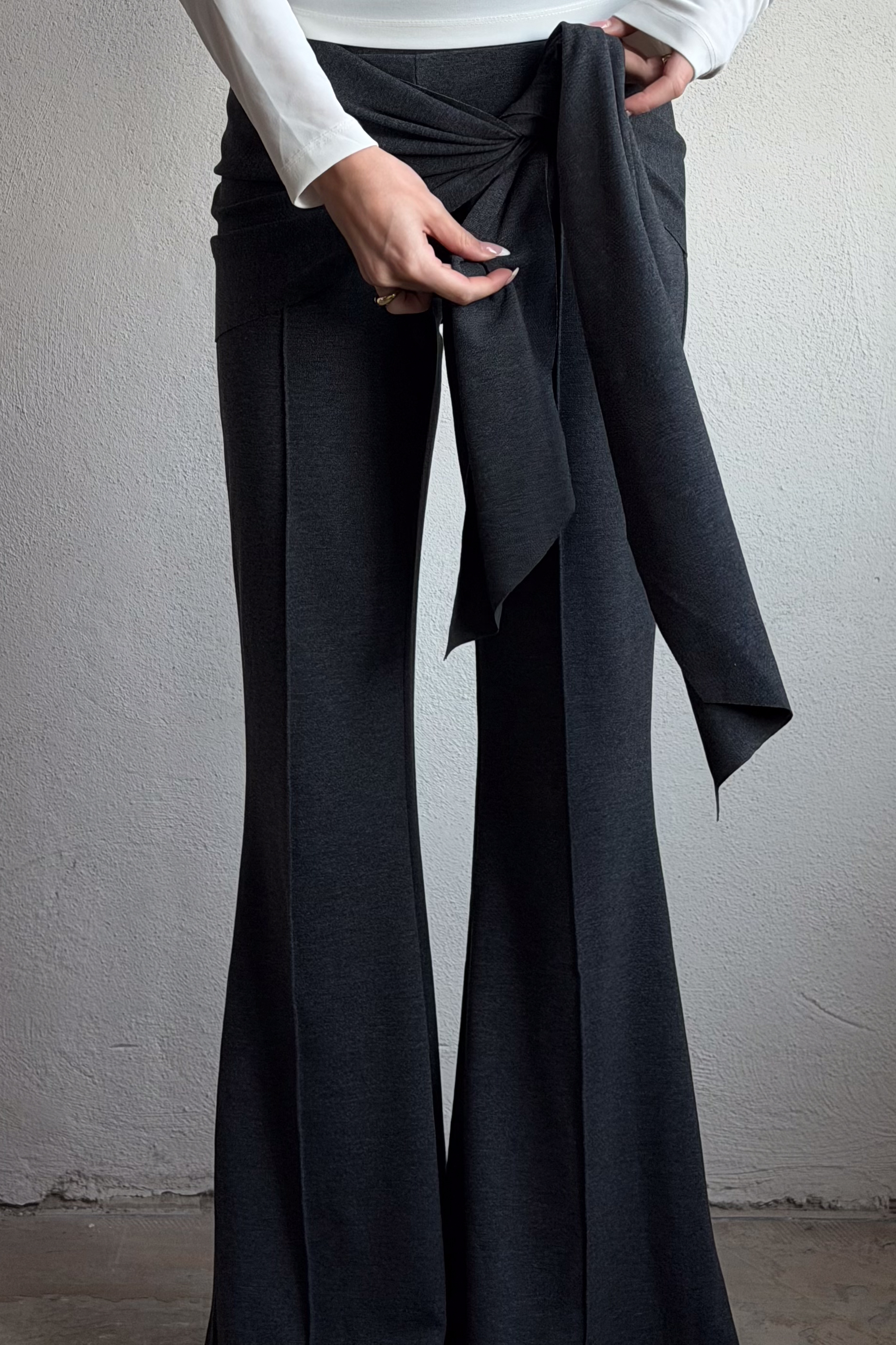 Waist Tie Pants Grey | NA-KD
