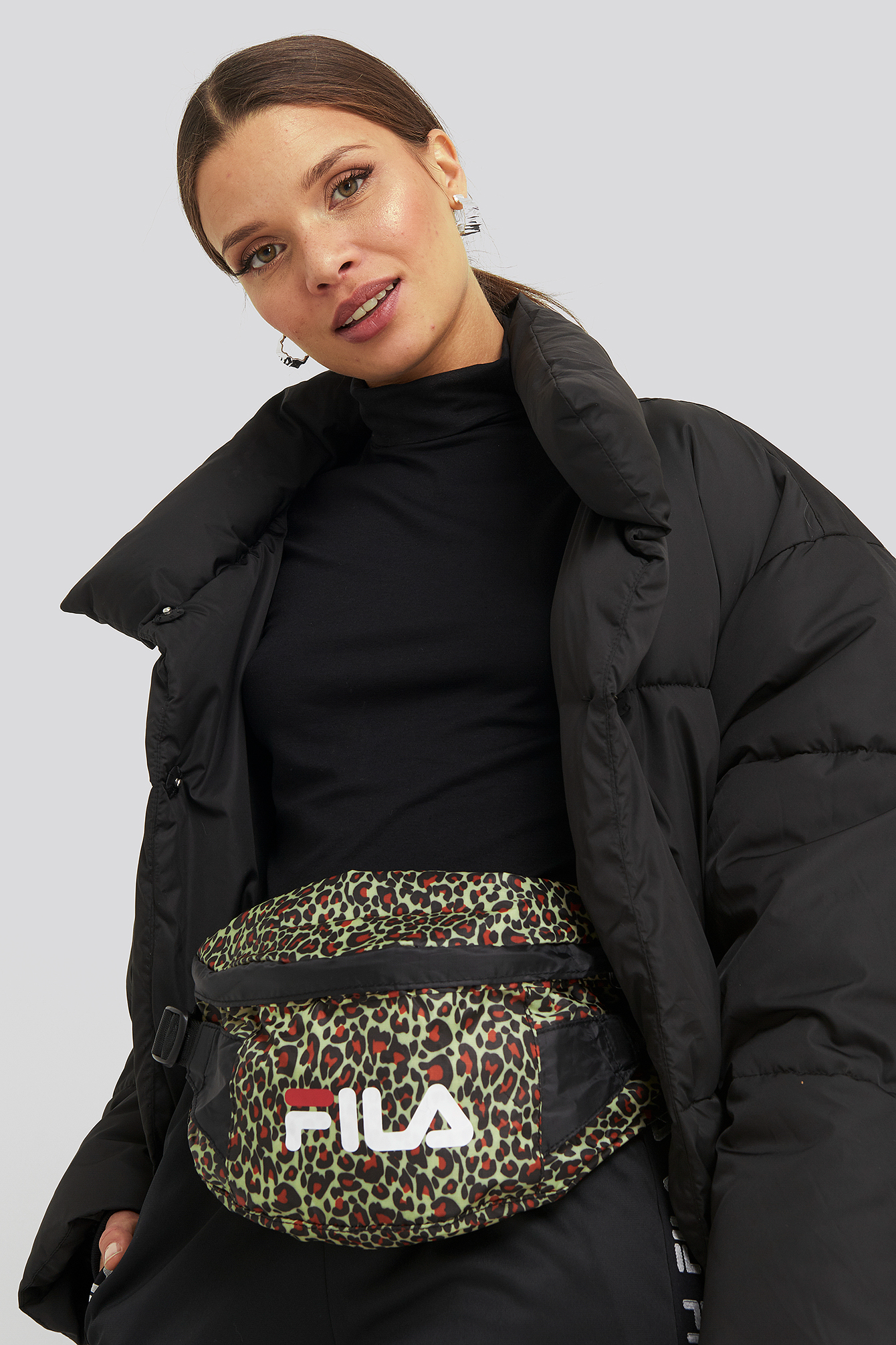 Light Weight Waist Bag Göteborg Black Leopard Print