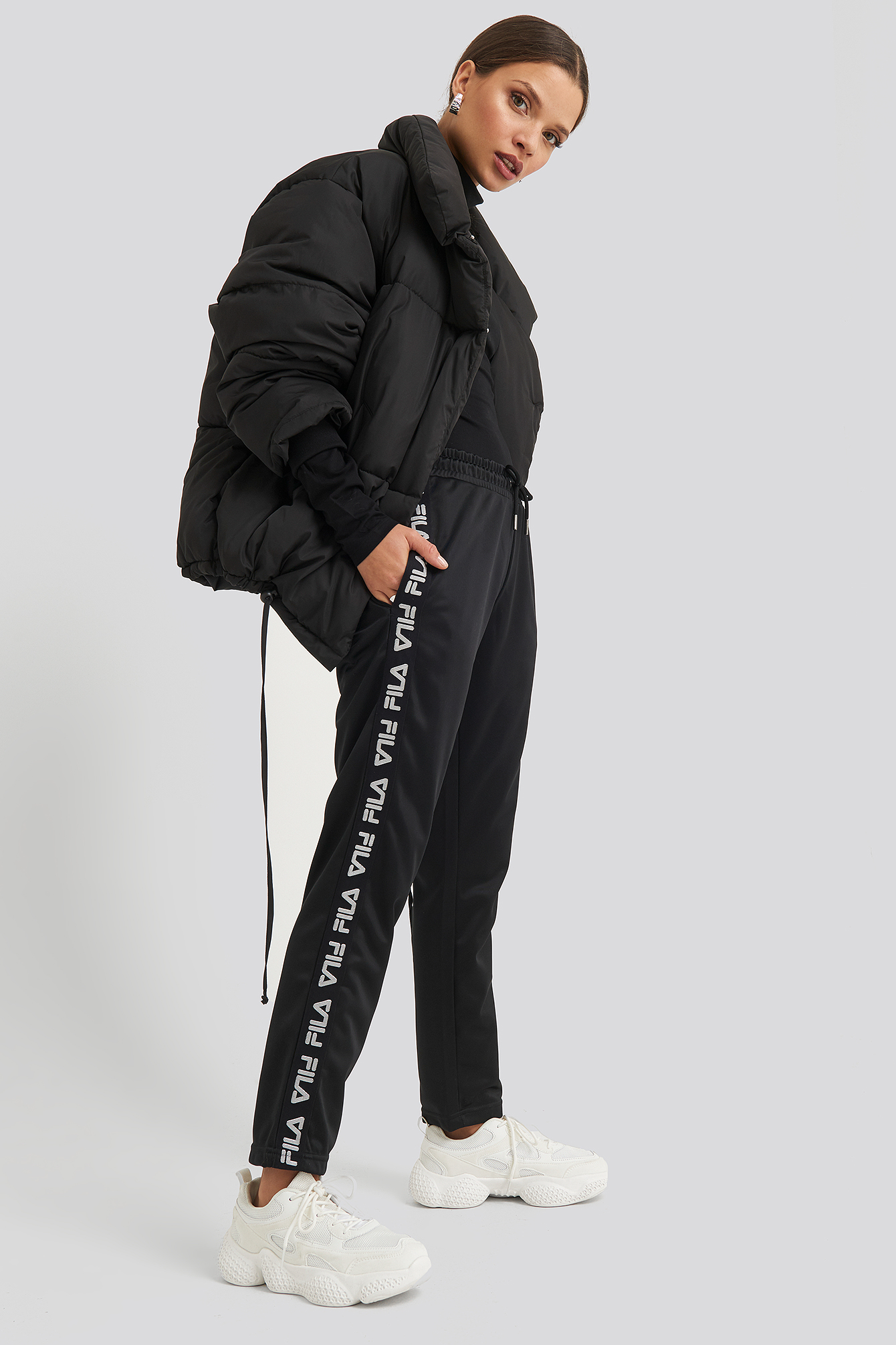 Padma Cropped Pants Black