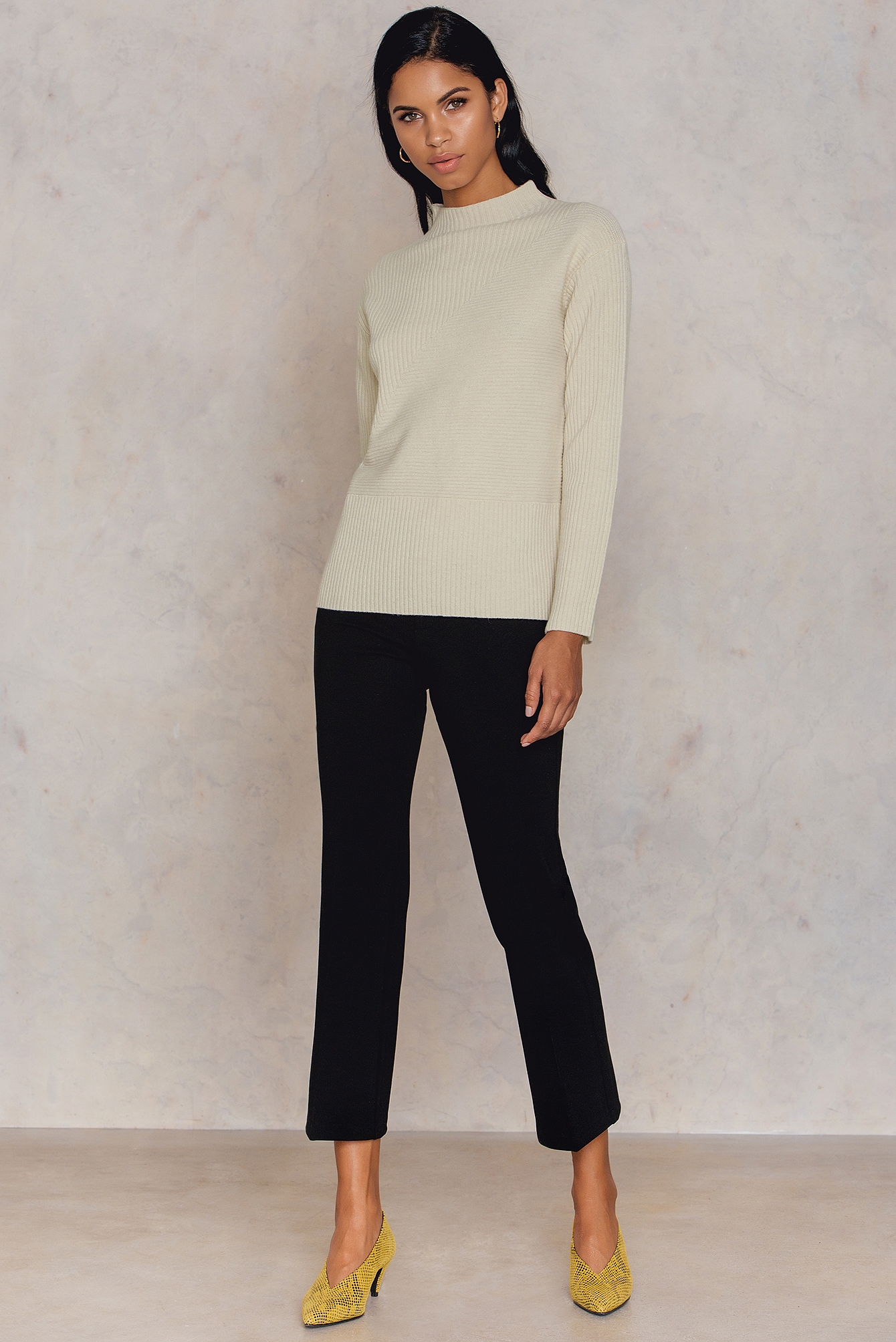 Poe Cropped Jersey Pant Black | na-kd.com