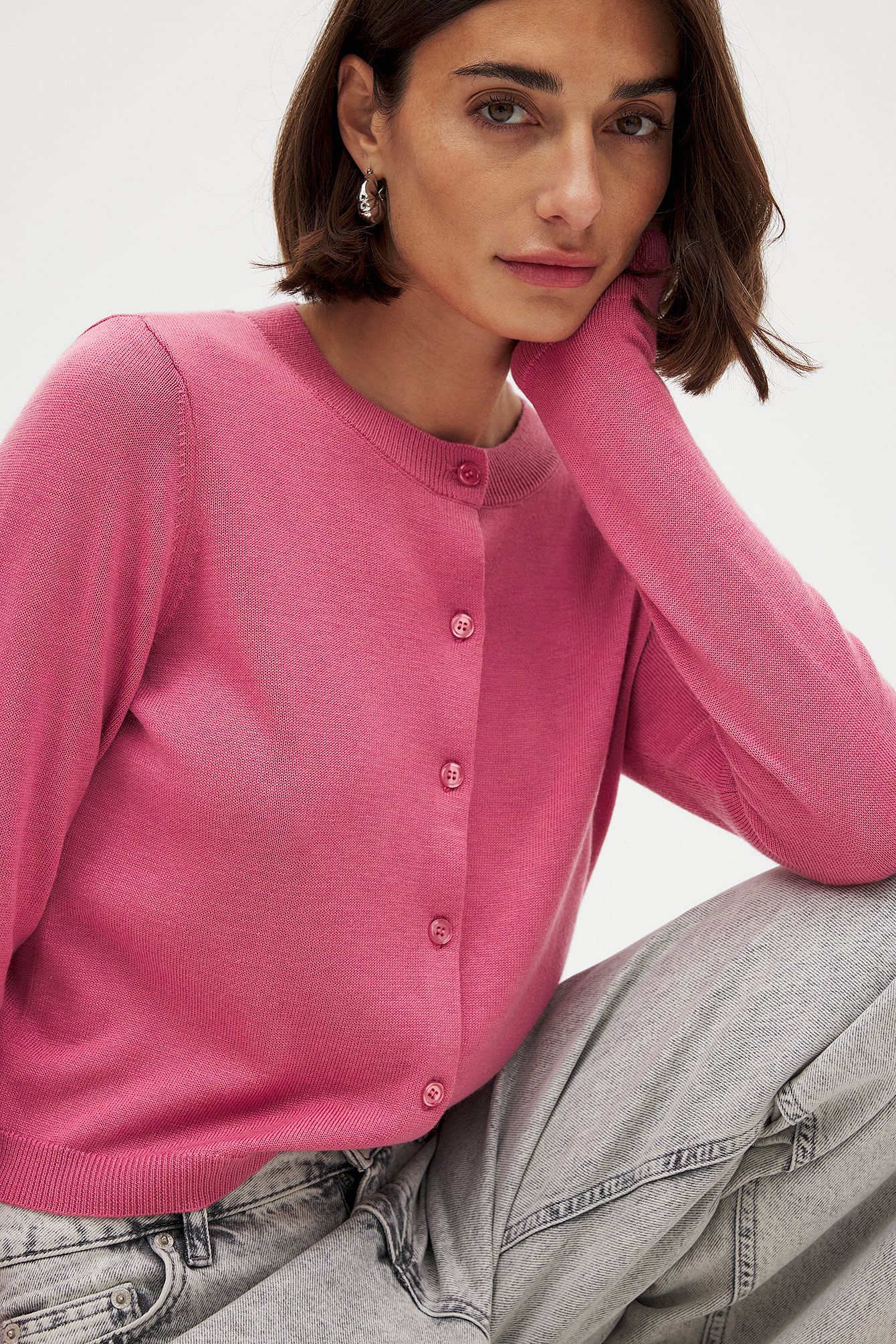 Fine knitted cardigan