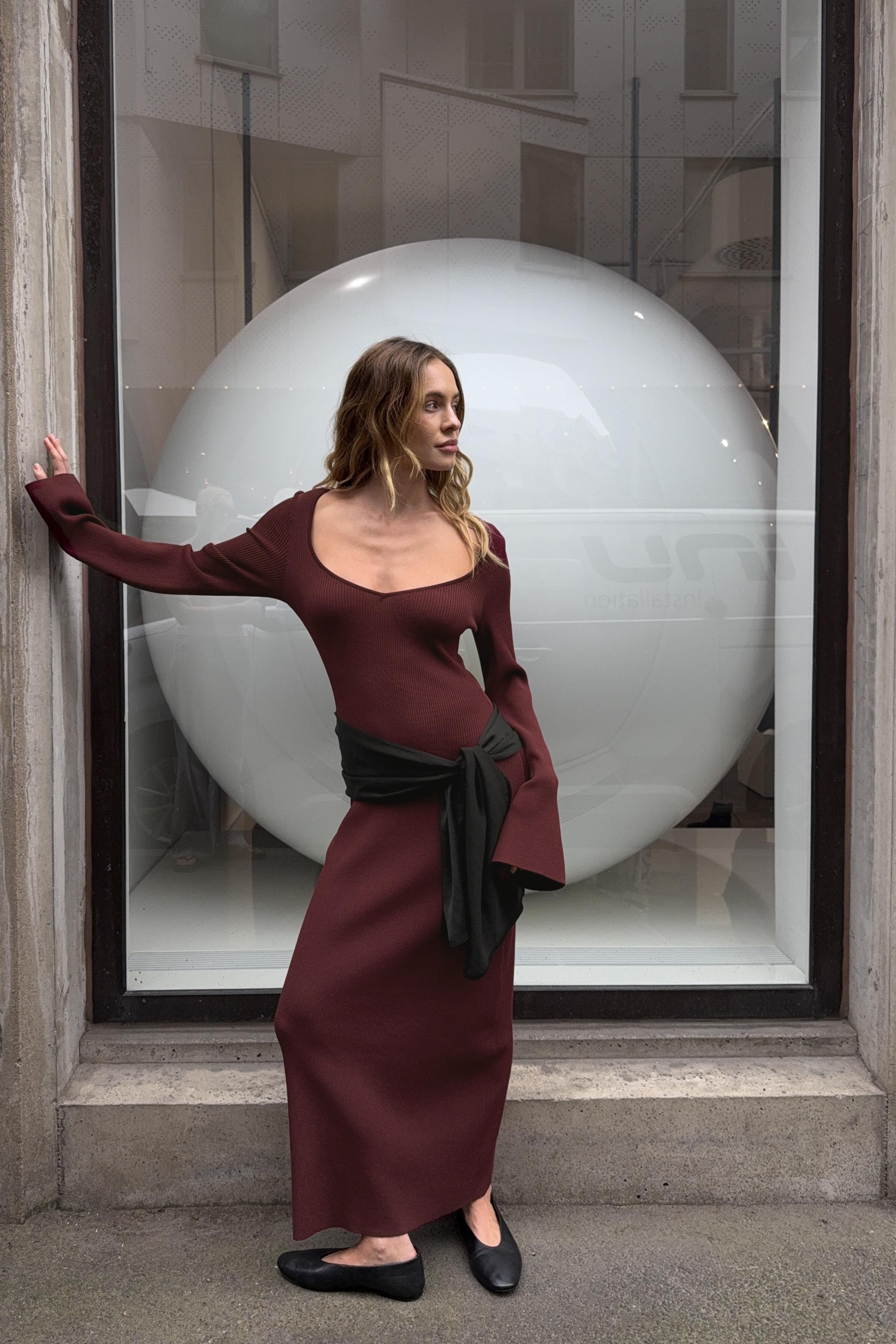 NA-KD Fine Knitted Trumpet Sleeve Midi Dress - Christmas Dresses - Burgundy - XS (EU 32) - NA-KD / NAKD