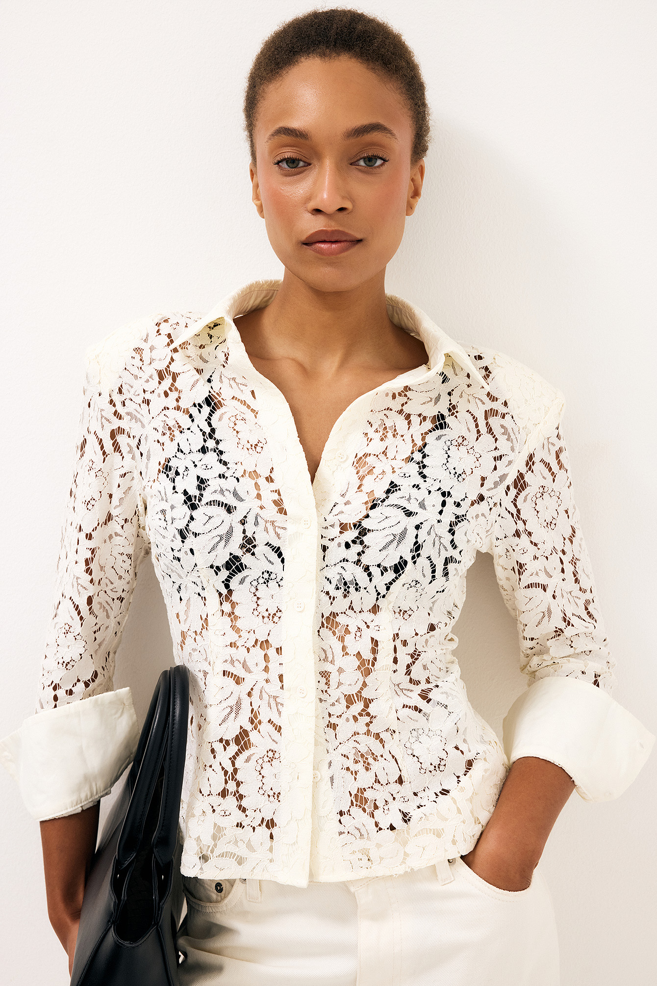 Fitted Lace Shirt - Shirts - Offwhite - 32 - NA-KD / NAKD