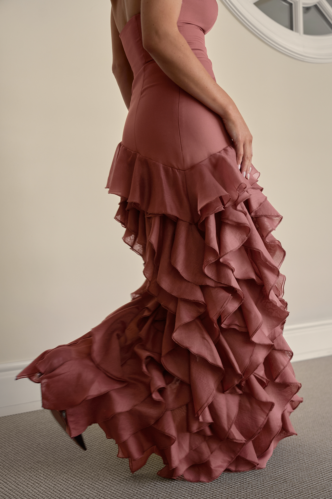 Lovisa Wallin x NA-KD Fitted Ruffle Hem Maxi Dress - Ruffle Dresses - Pink - EU 42